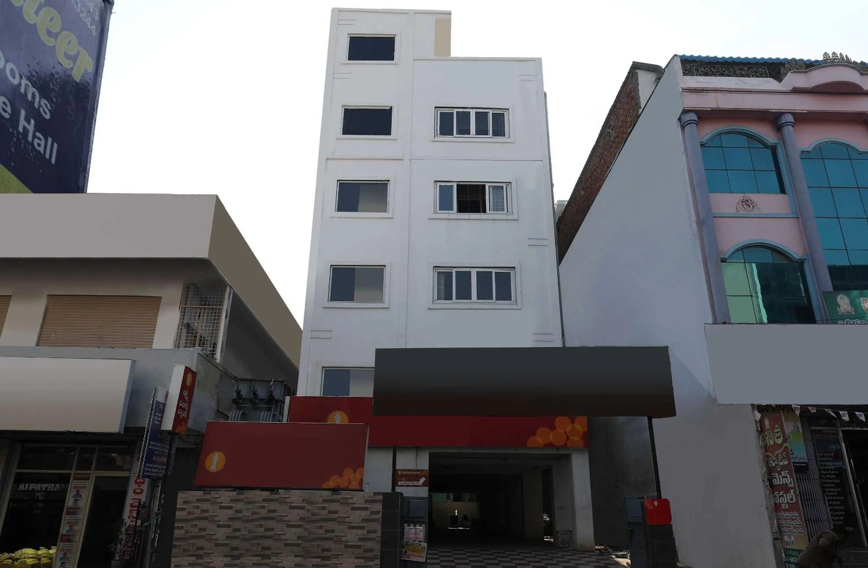 Hotel O Sr Residency