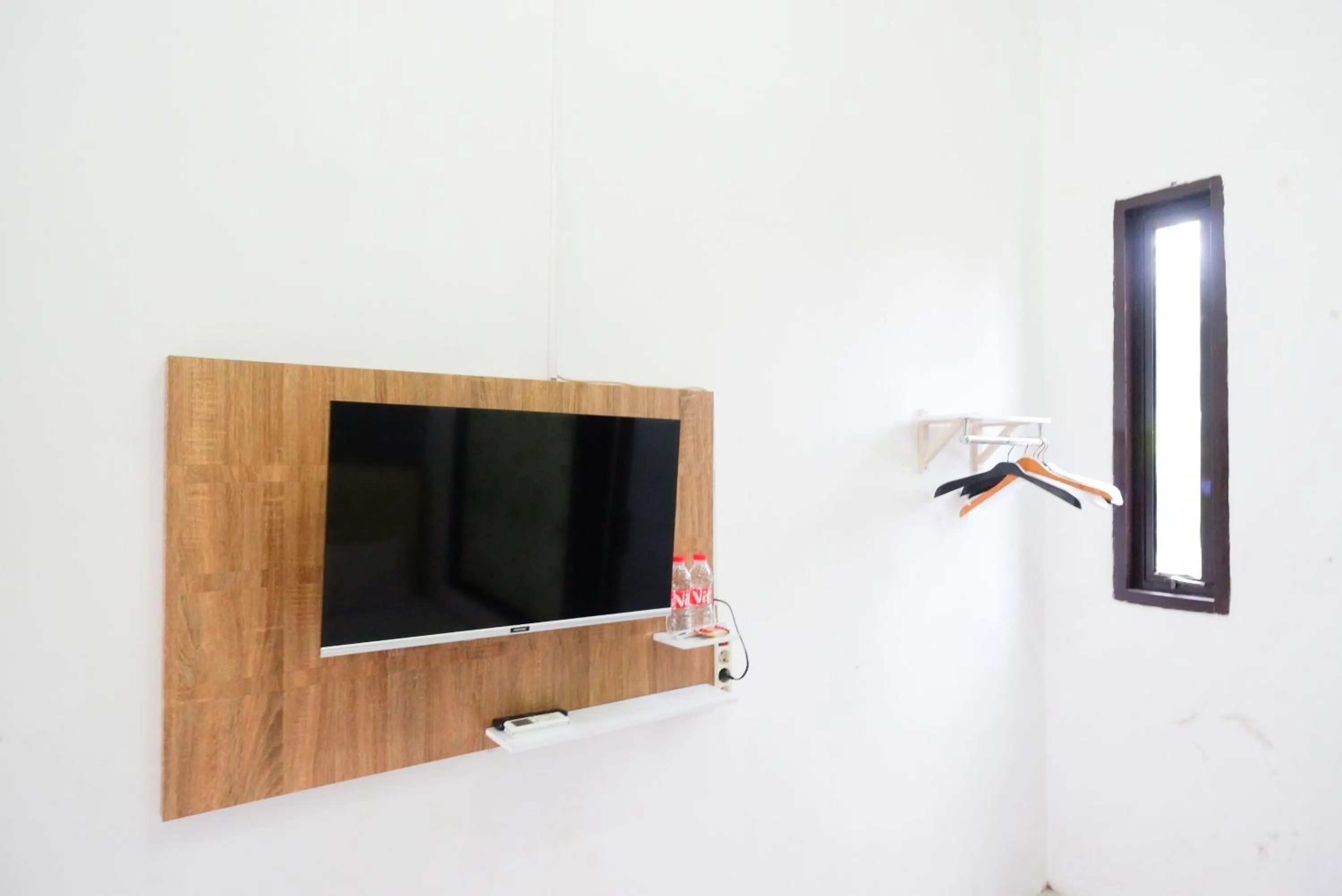 Bedroom in RedDoorz Syariah near Alun Alun Kajen