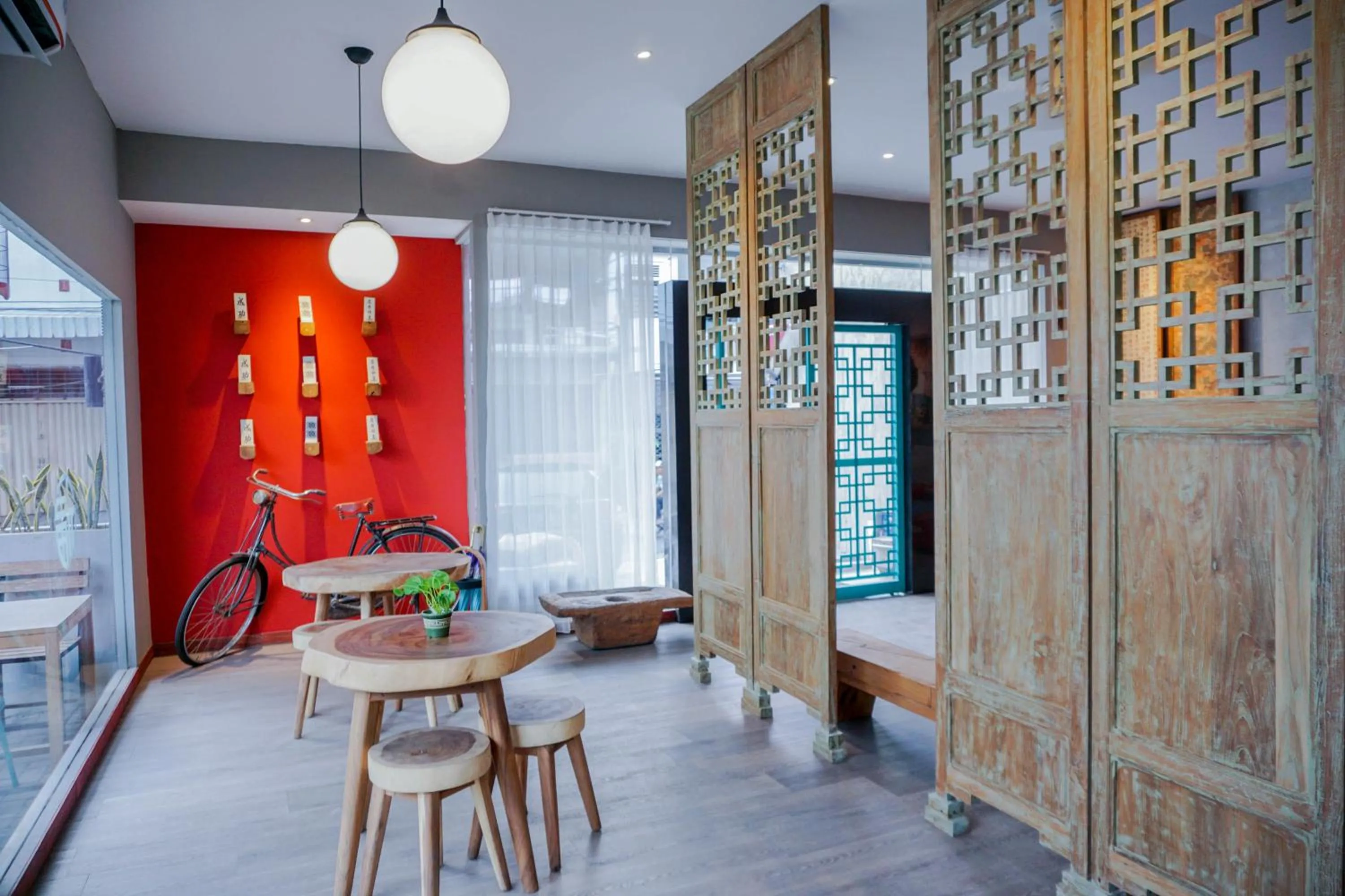 Lobby or reception in Hotel Pantes Semawis Pecinan SMG - Petfriendly Hotel
