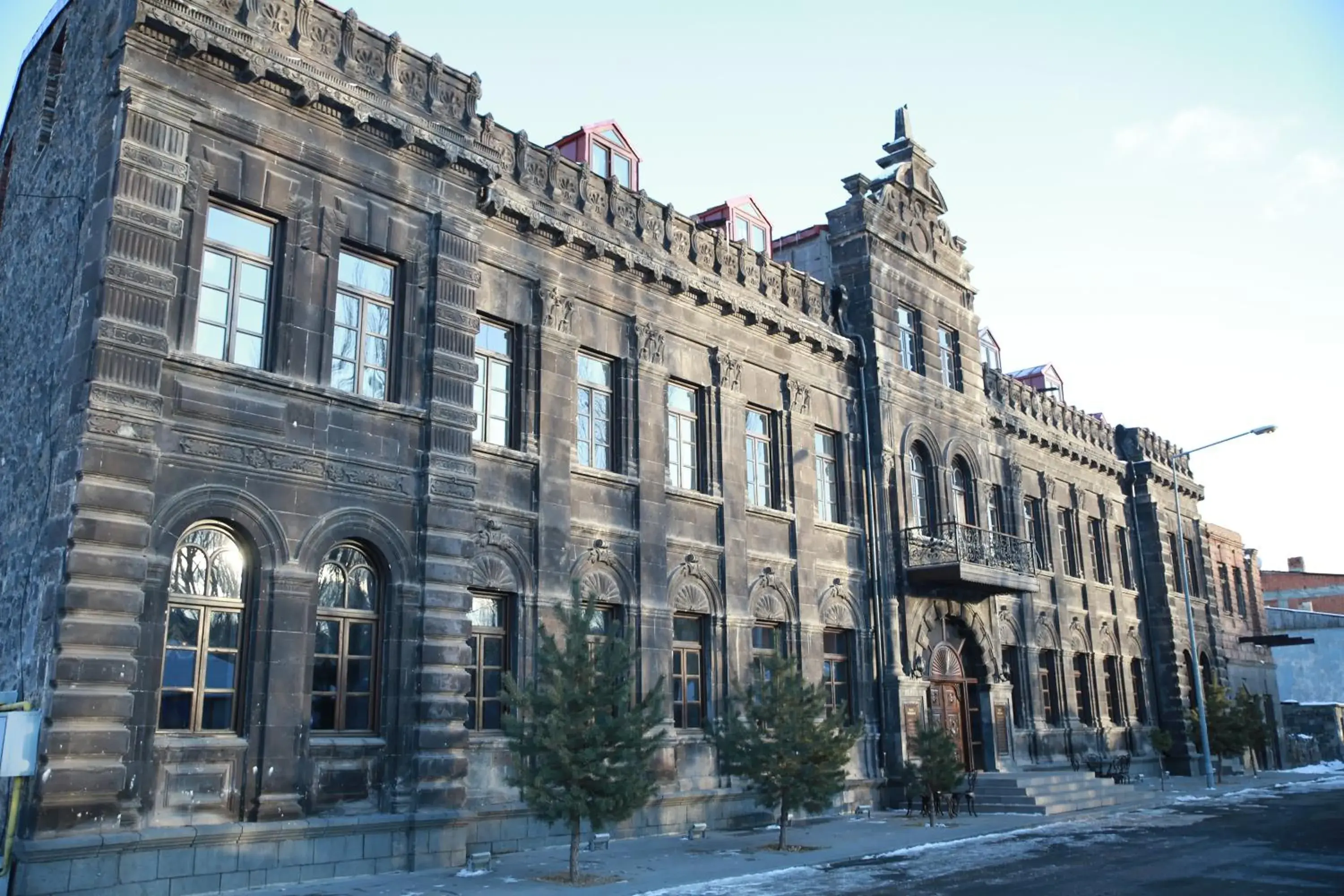 Property building in Cheltikov Hotel Property building in Cheltikov Hotel