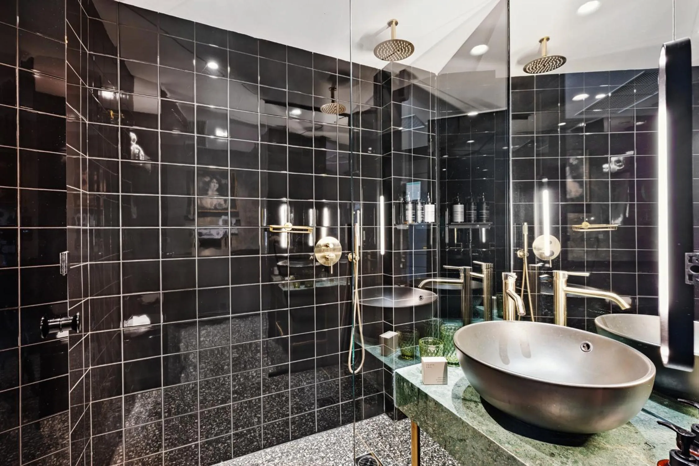 Bathroom in Skylark, Aluma Hotels & Resorts