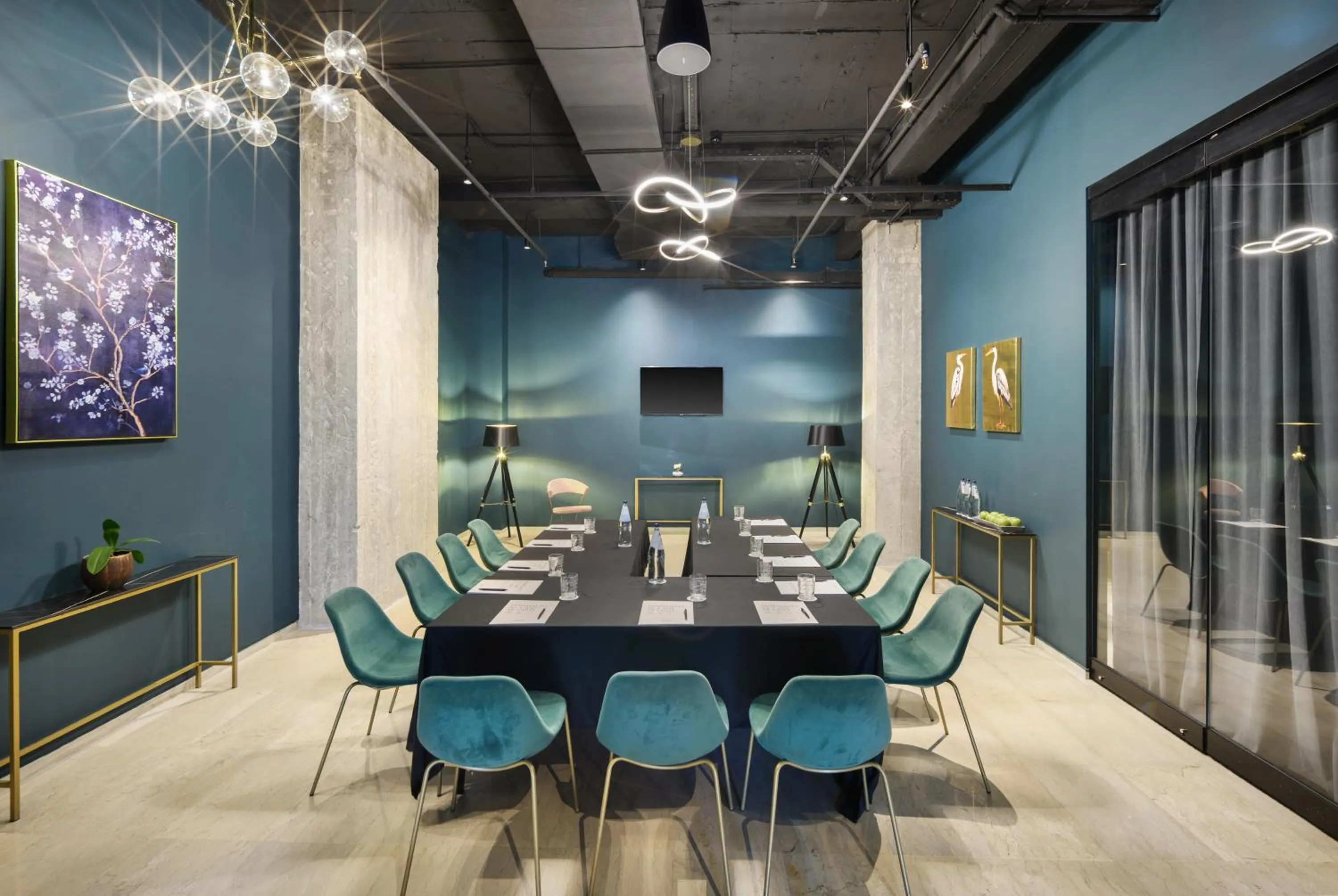 Meeting/conference room in Skylark, Aluma Hotels & Resorts