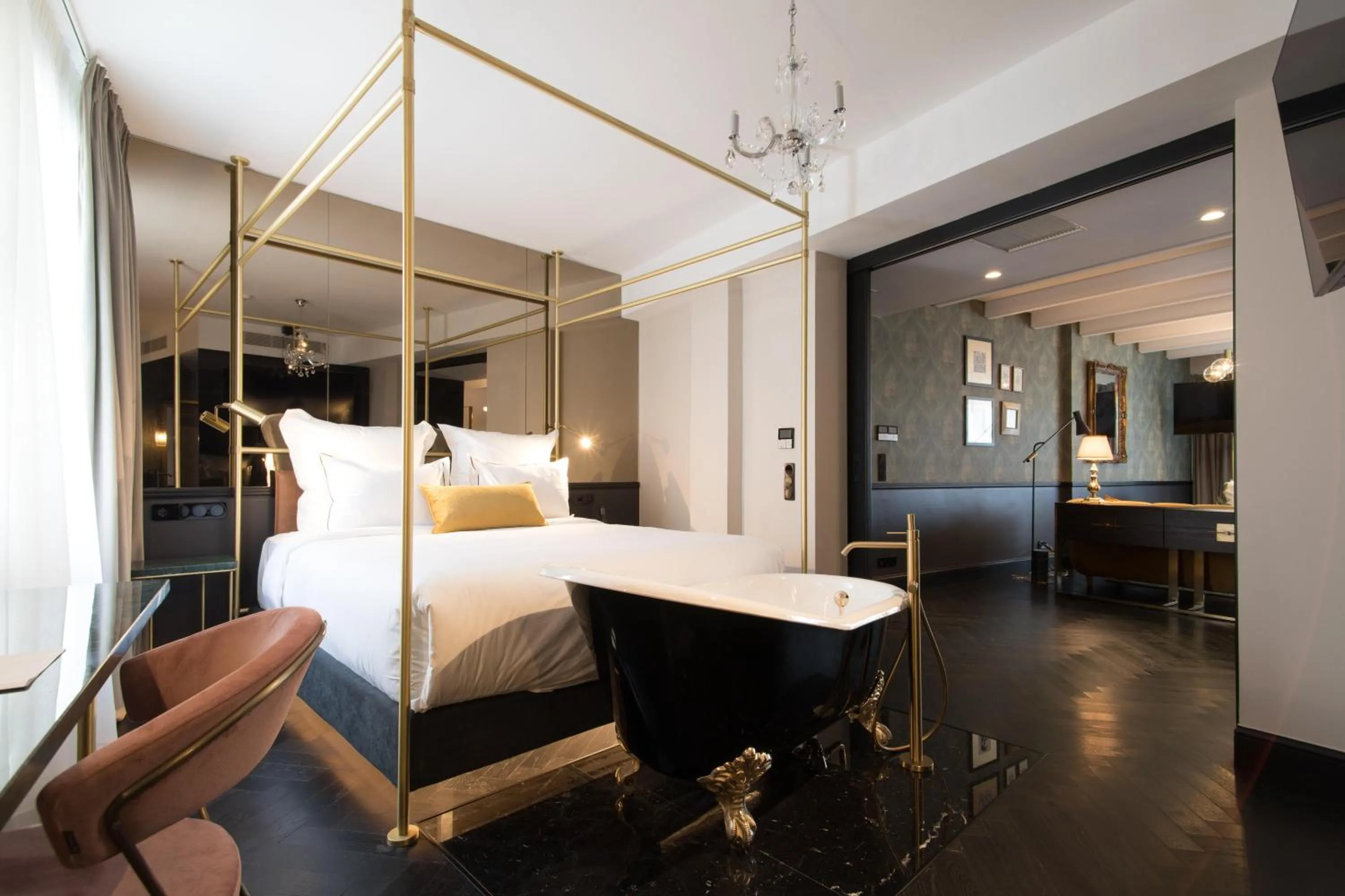 Photo of the whole room, Bed in Skylark, Aluma Hotels & Resorts