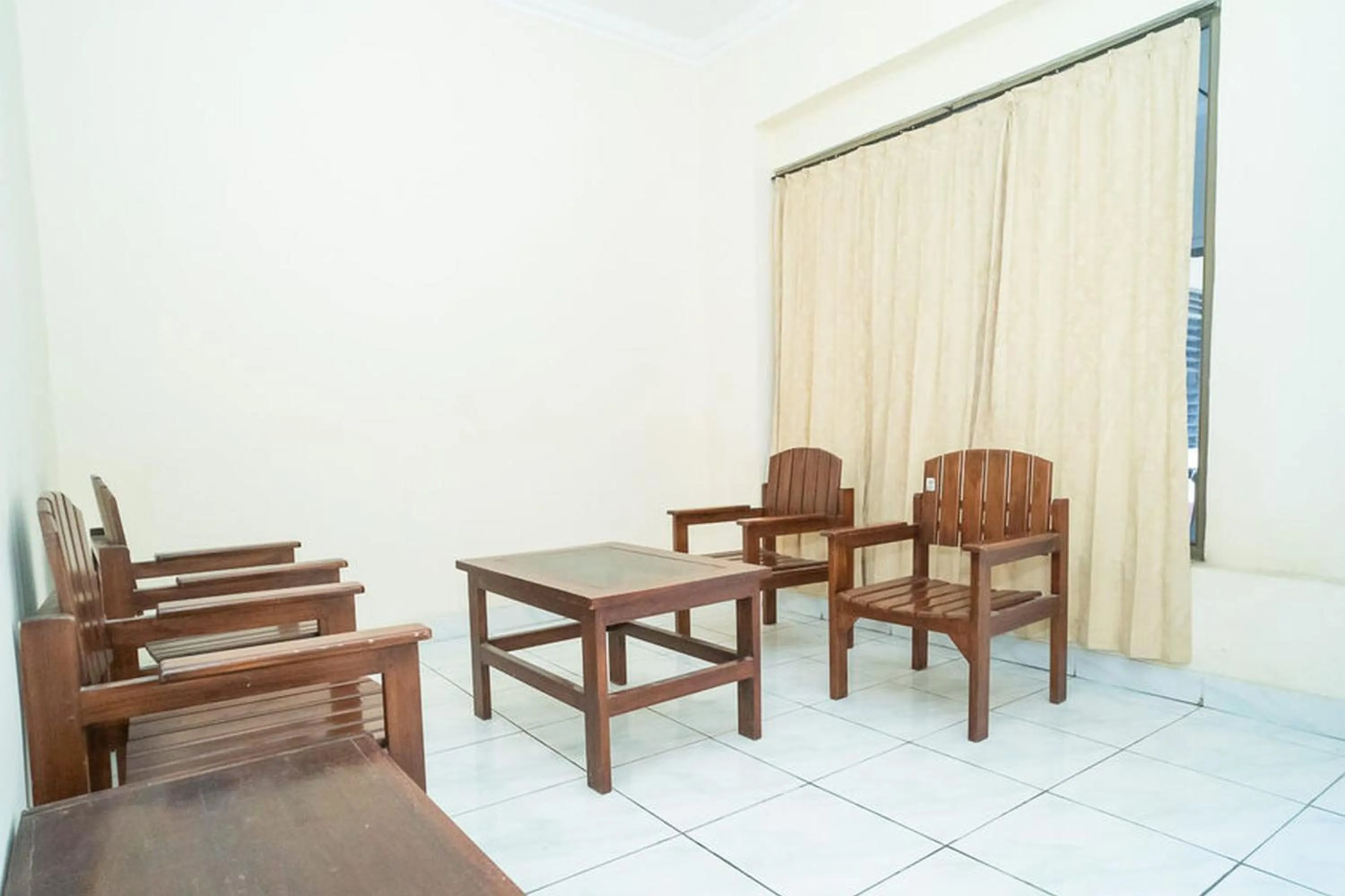 RedDoorz near Kampus 3 UTY Yogyakarta