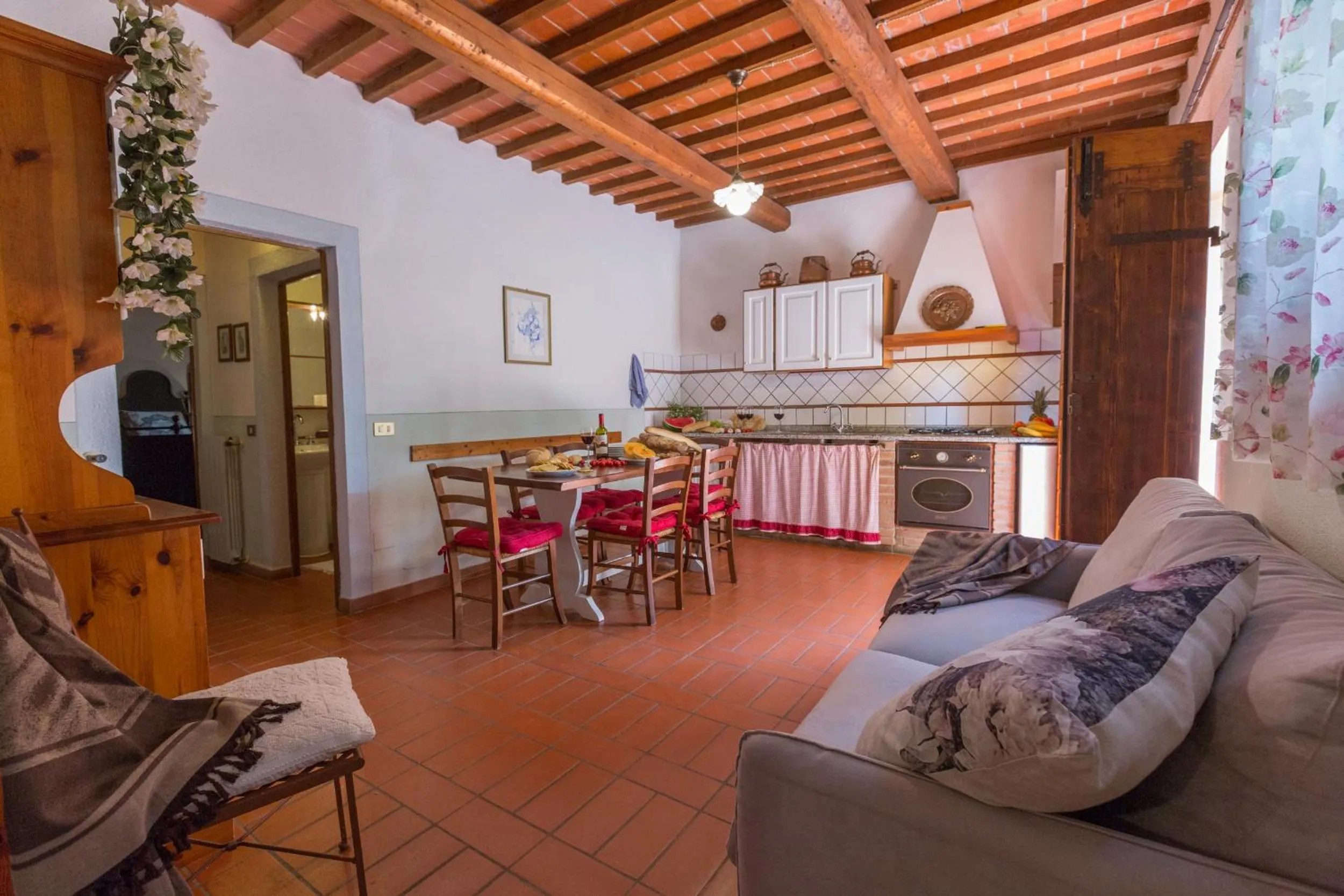 Kitchen or kitchenette in Agriturismo Canale