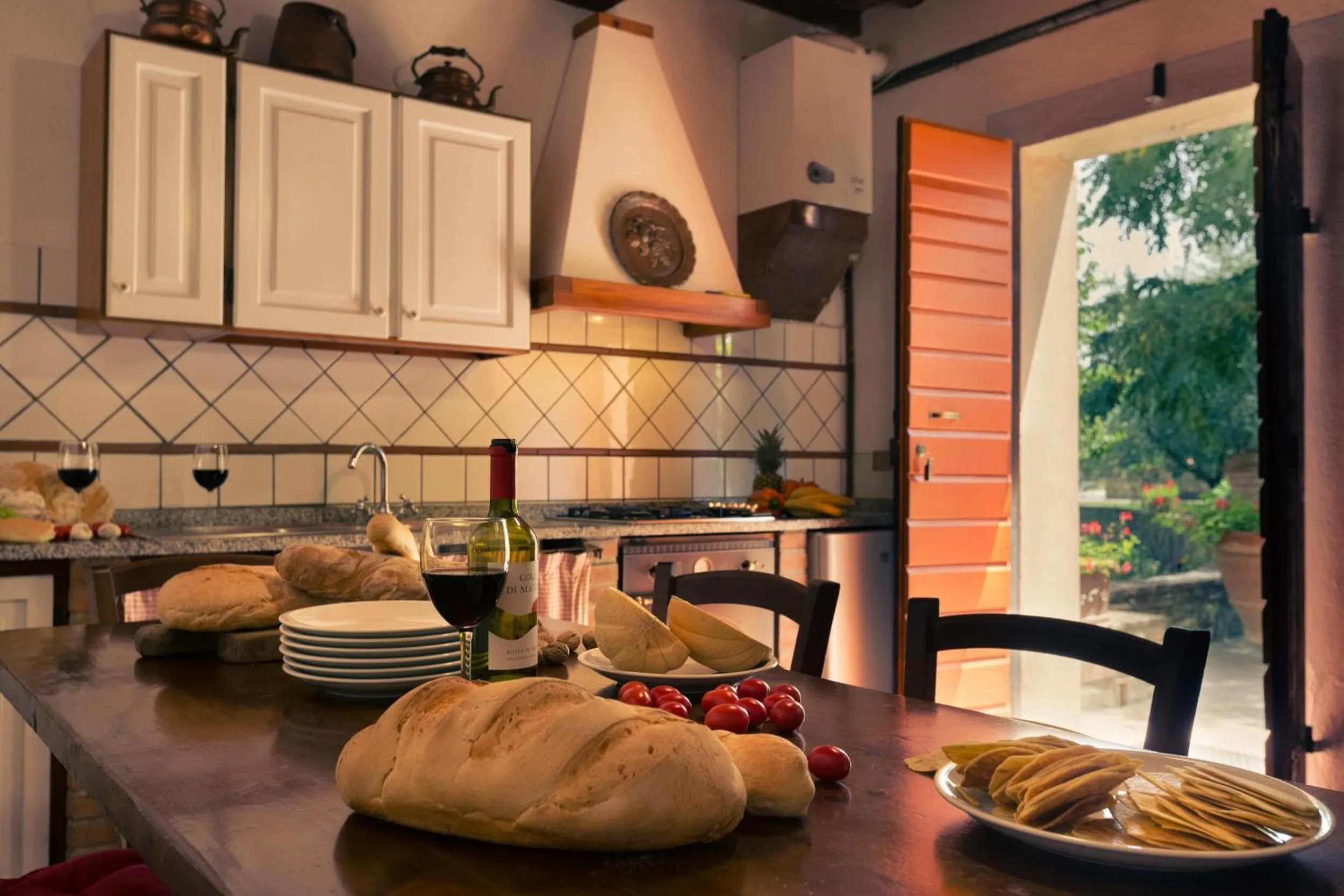 Kitchen or kitchenette in Agriturismo Canale