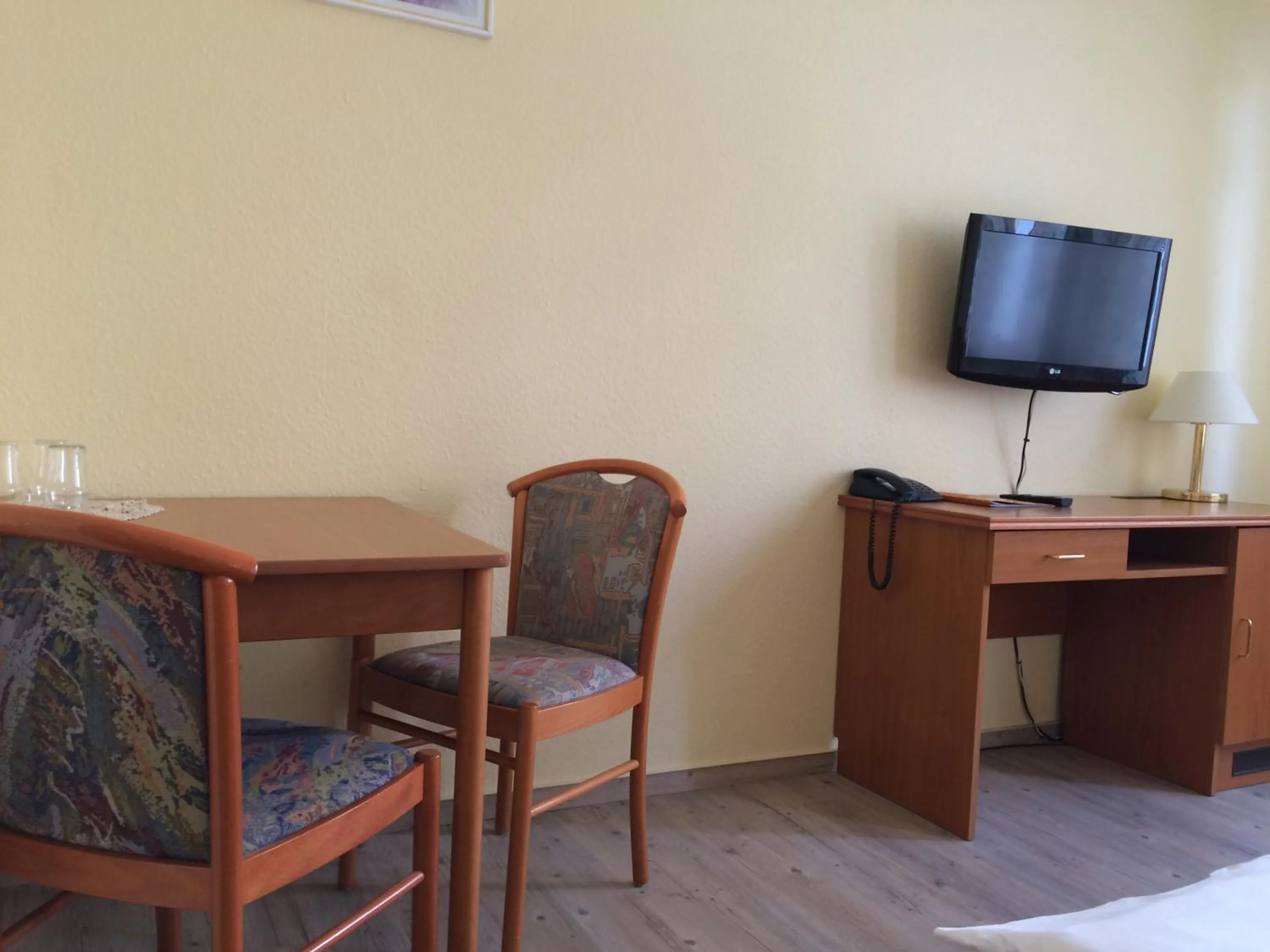 Photo of the whole room in Hotel Thüringer Hof