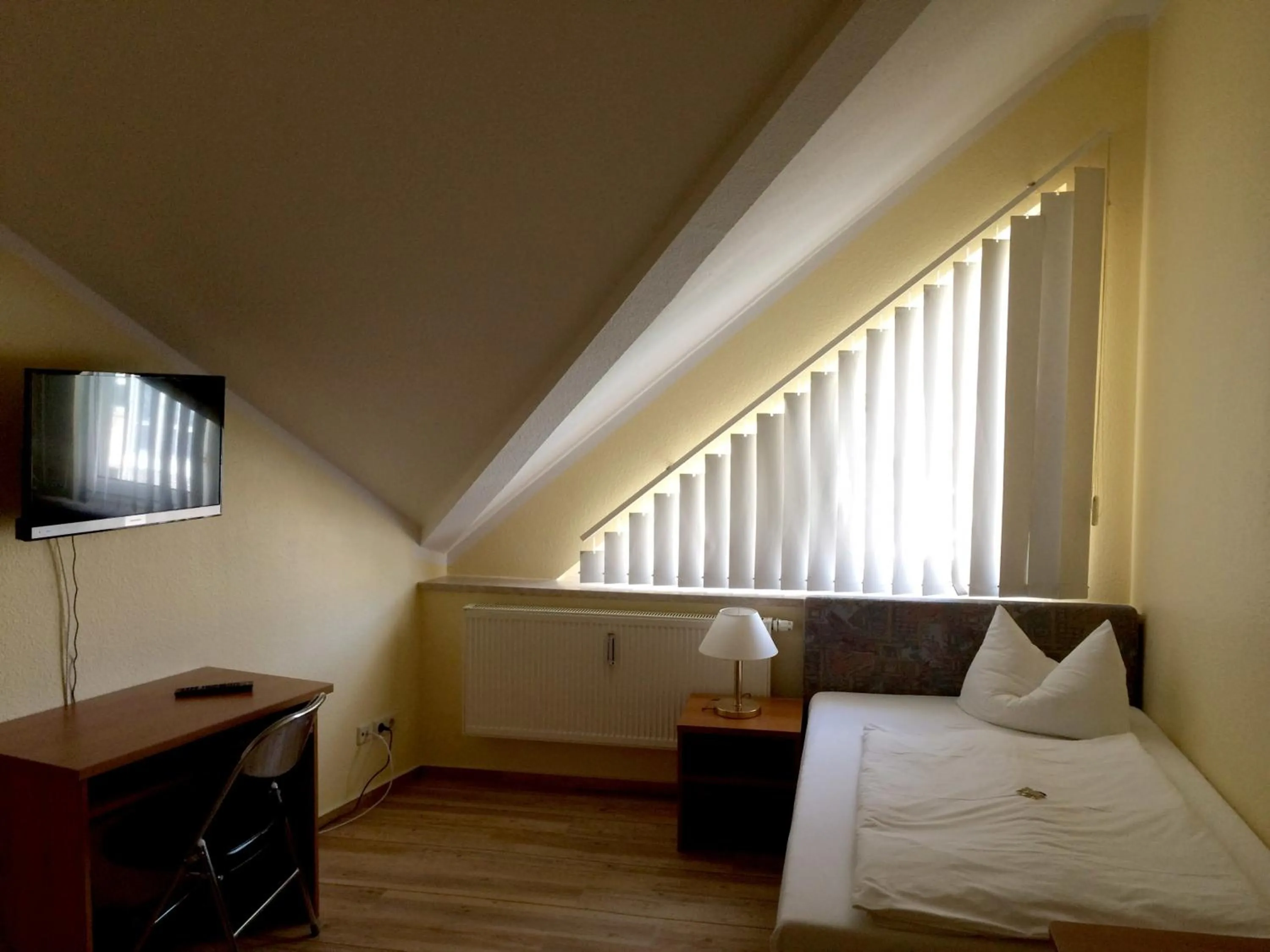 Day, Bed in Hotel Thüringer Hof