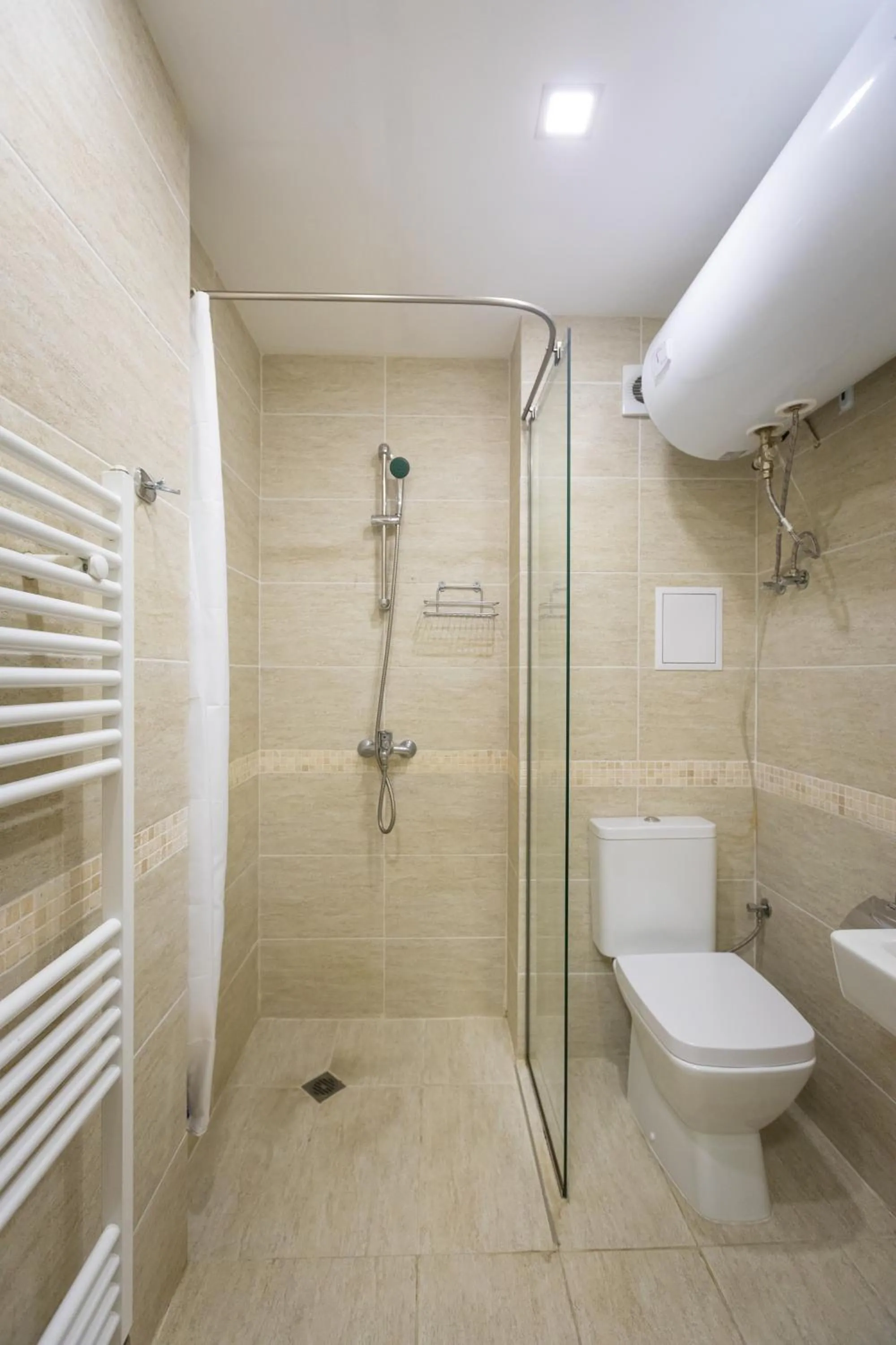 Shower in Modern and Bright Apartments near Center - FREE PARKING