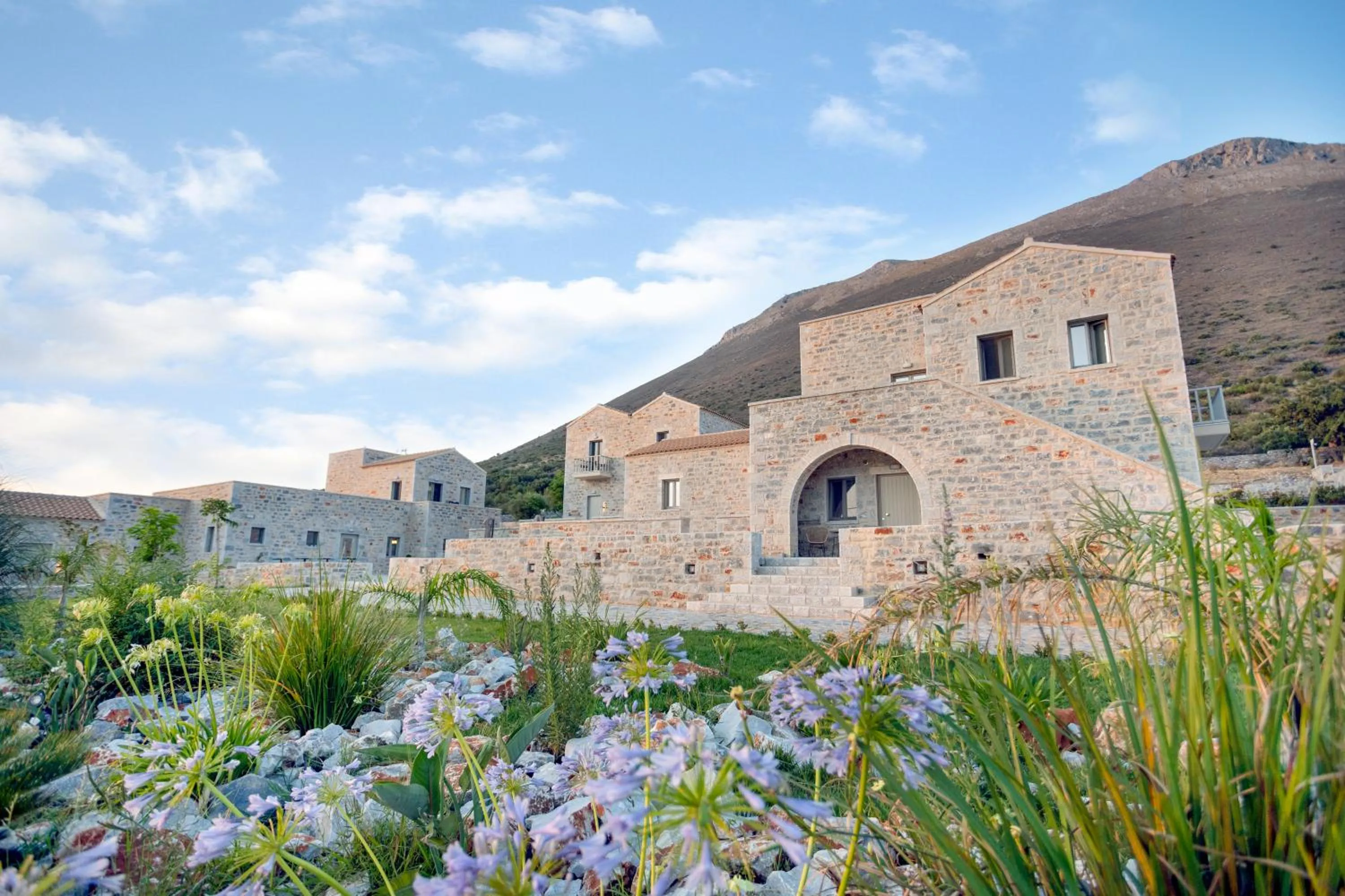 Armantanis Luxury Suites
