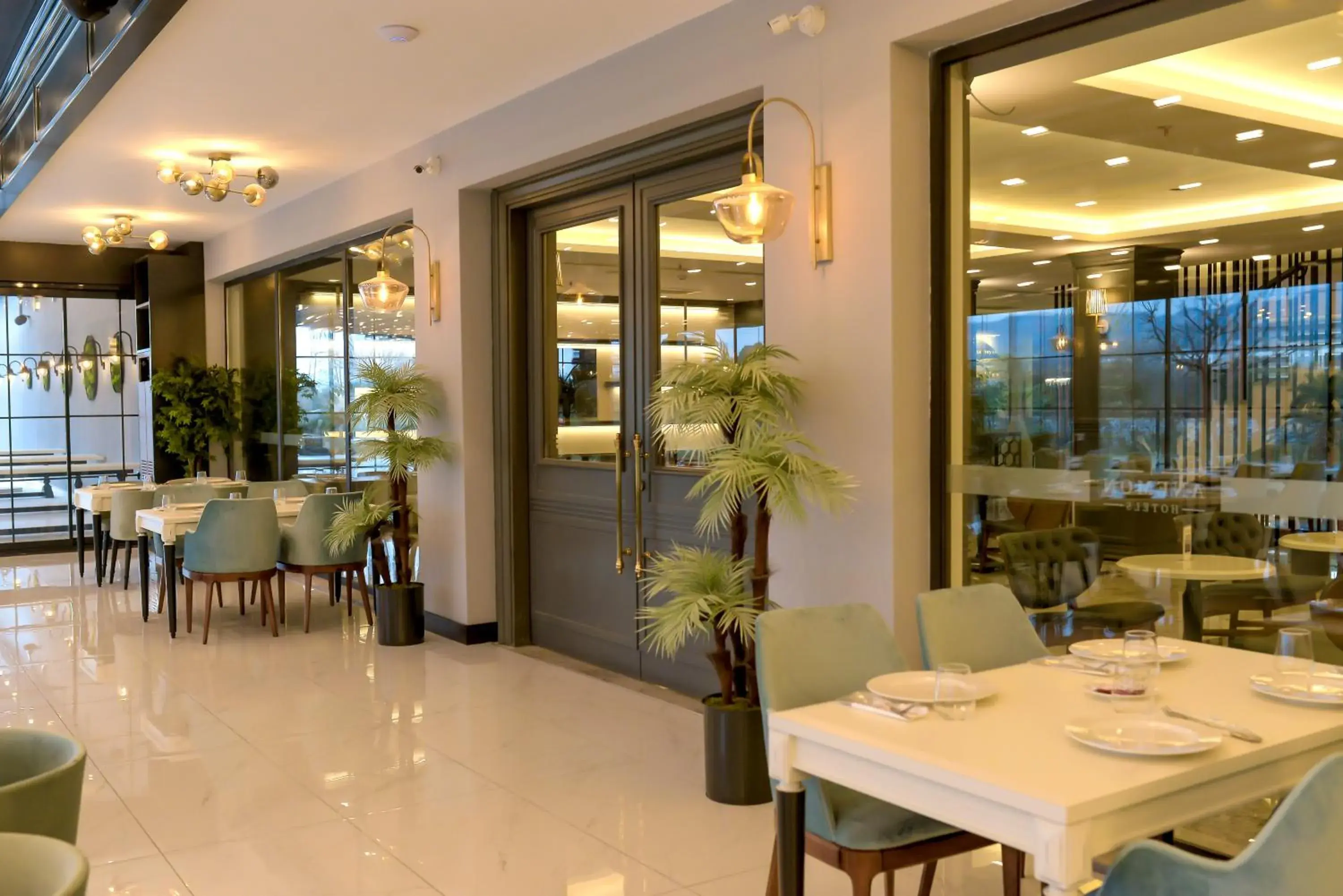 Restaurant/places to eat in Anemon Kent Aydın Otel Restaurant/places to eat in Anemon Kent Aydın Otel