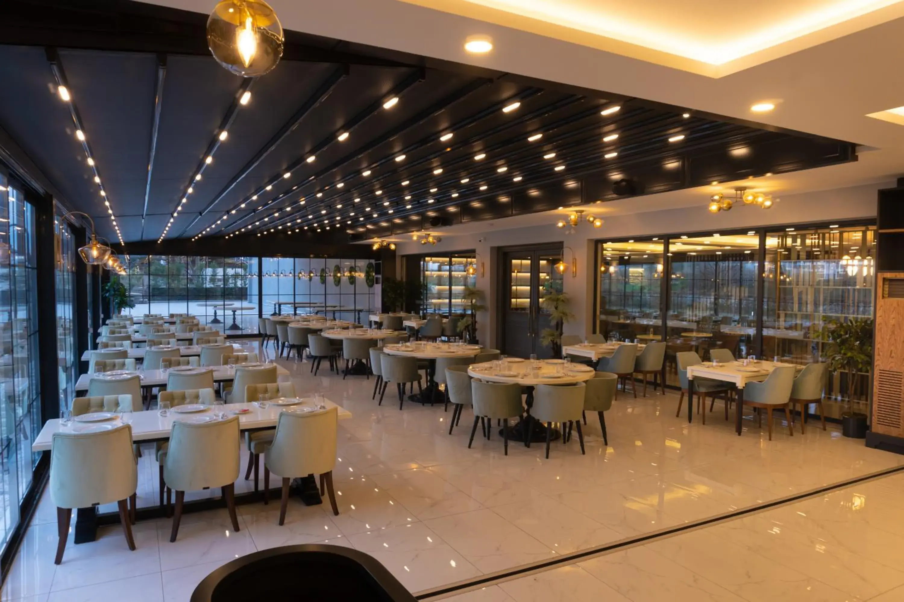Restaurant/places to eat in Anemon Kent Aydın Otel Restaurant/places to eat in Anemon Kent Aydın Otel