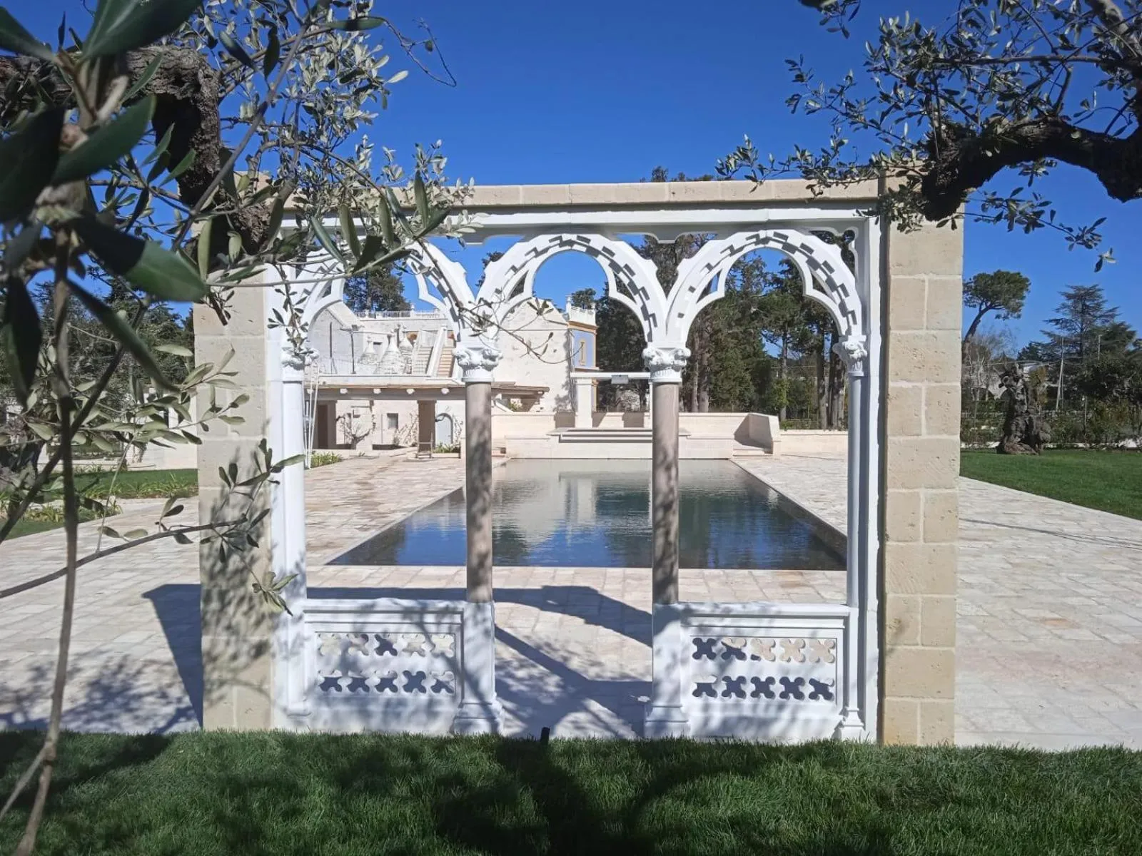 Day in Borgo dei Lecci Puglia