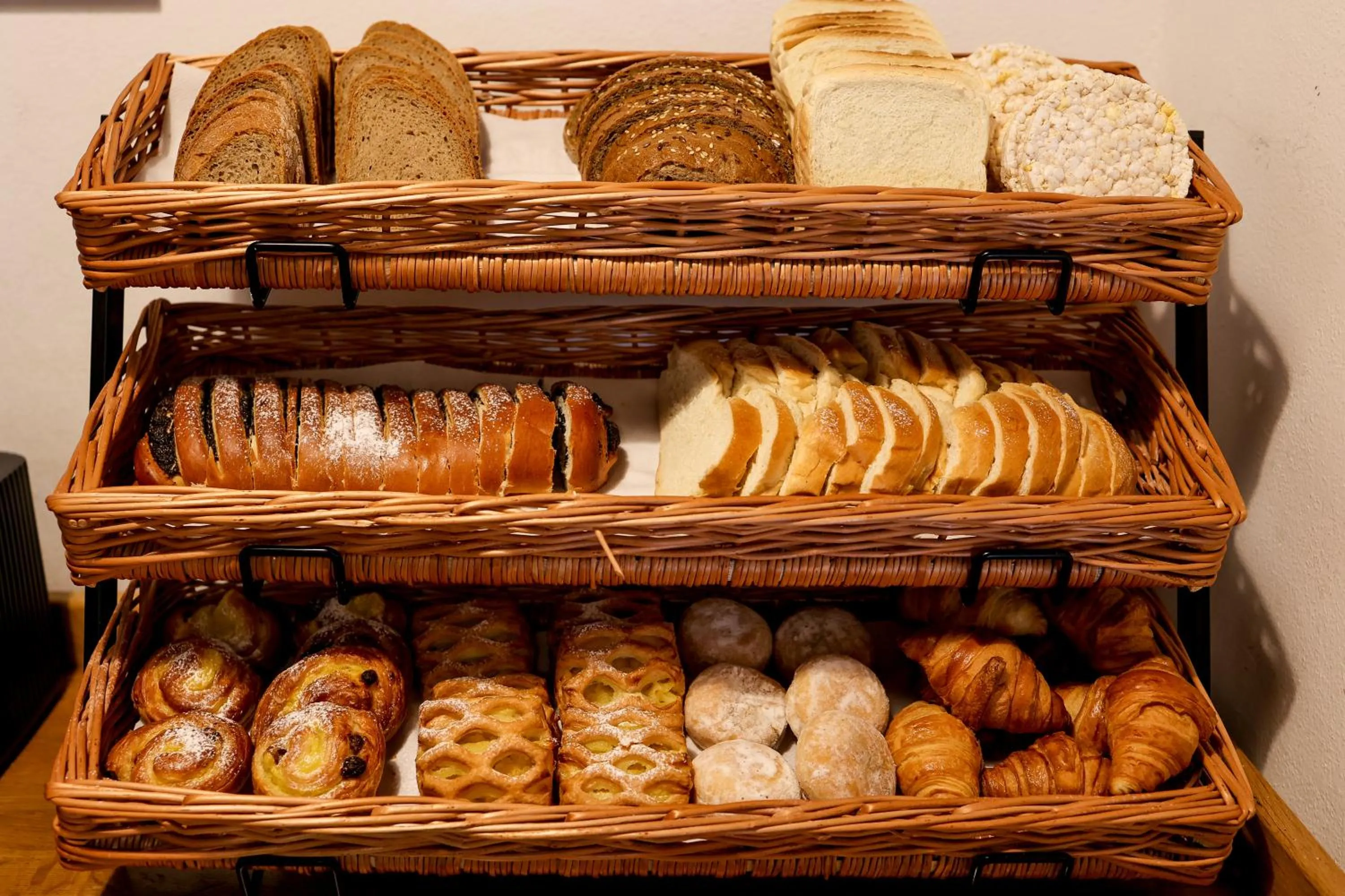 Breakfast in Hotel Mlýn