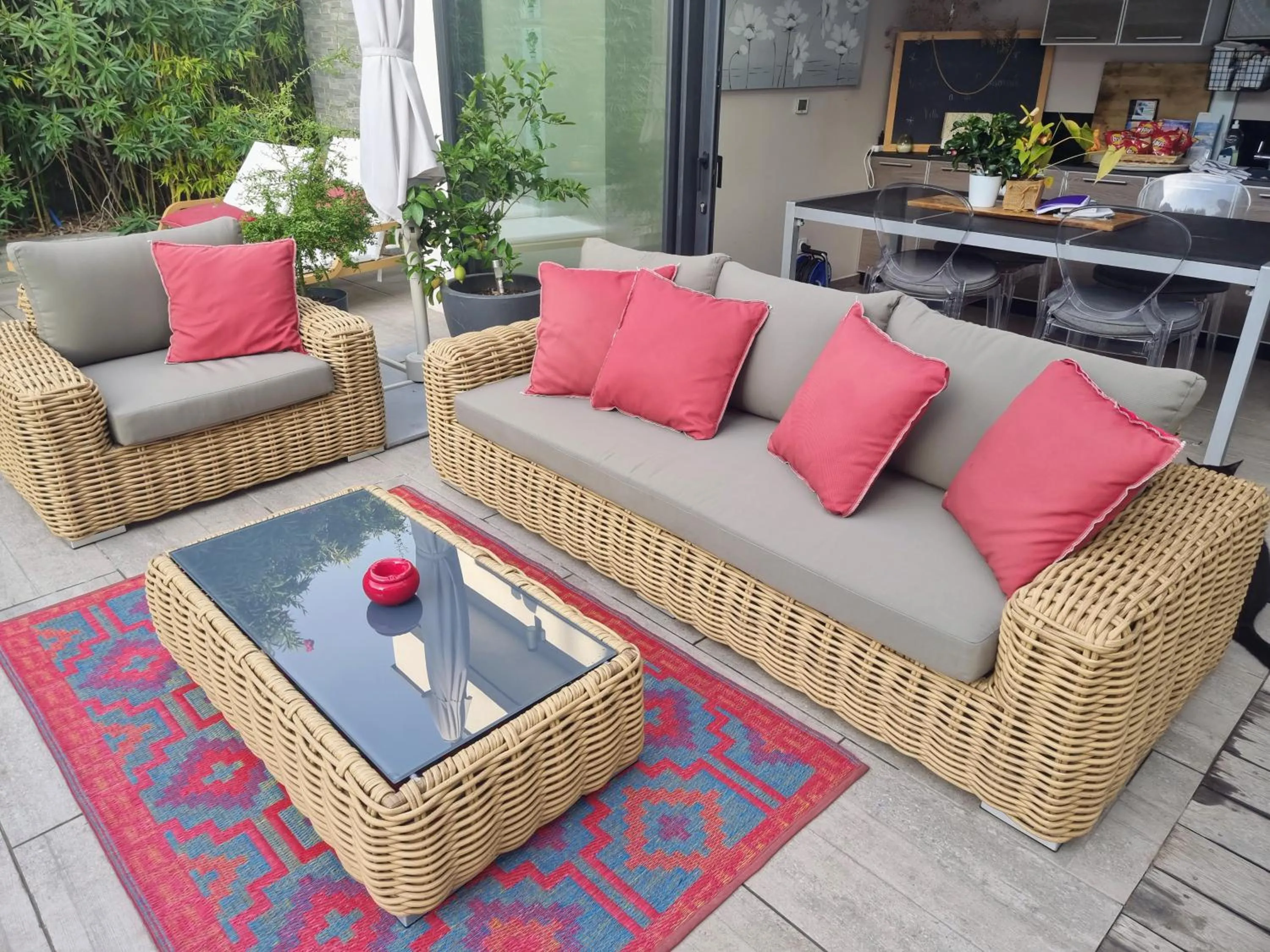 Balcony/Terrace in La Villa Blanche