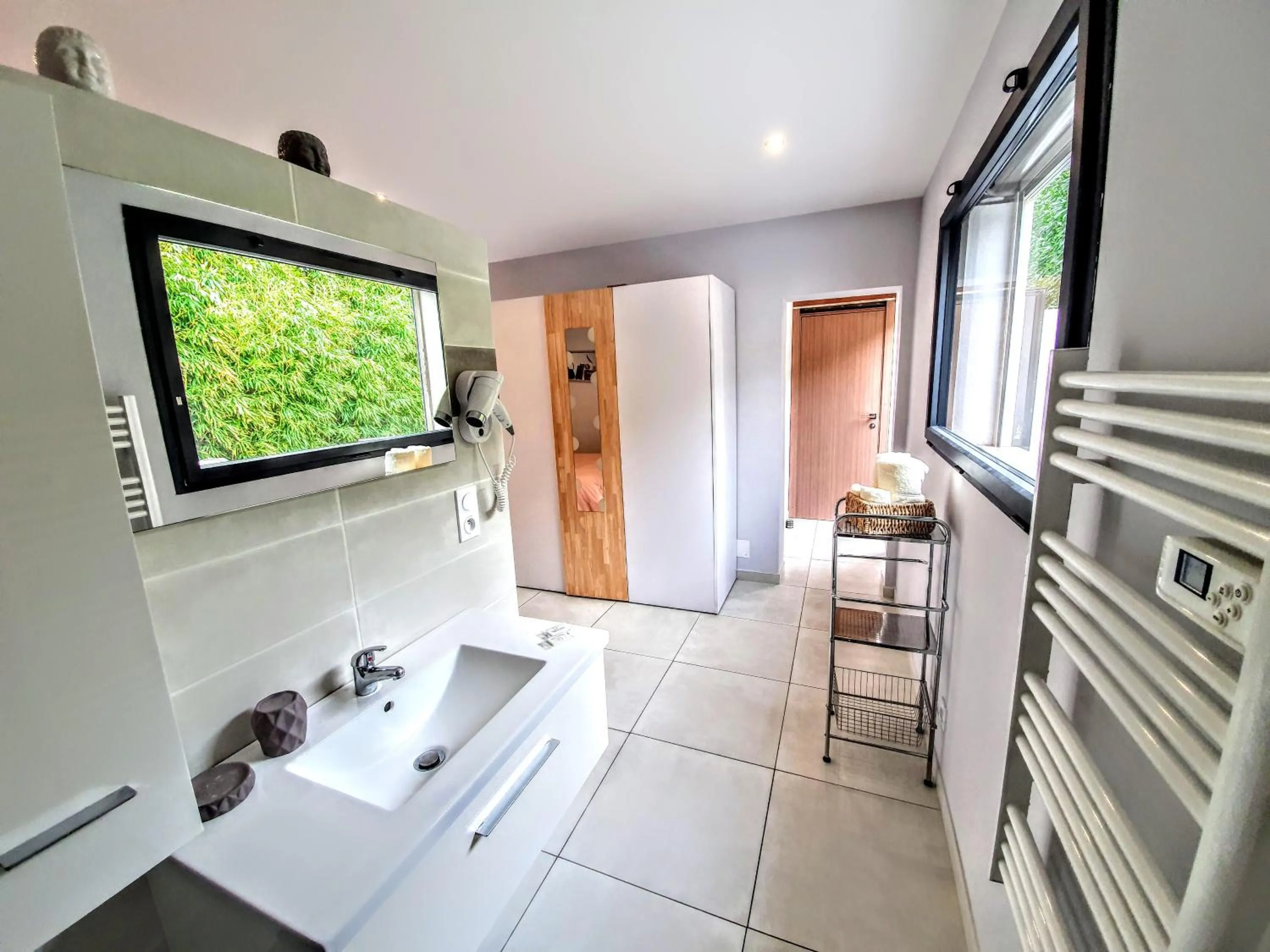 Bathroom in La Villa Blanche