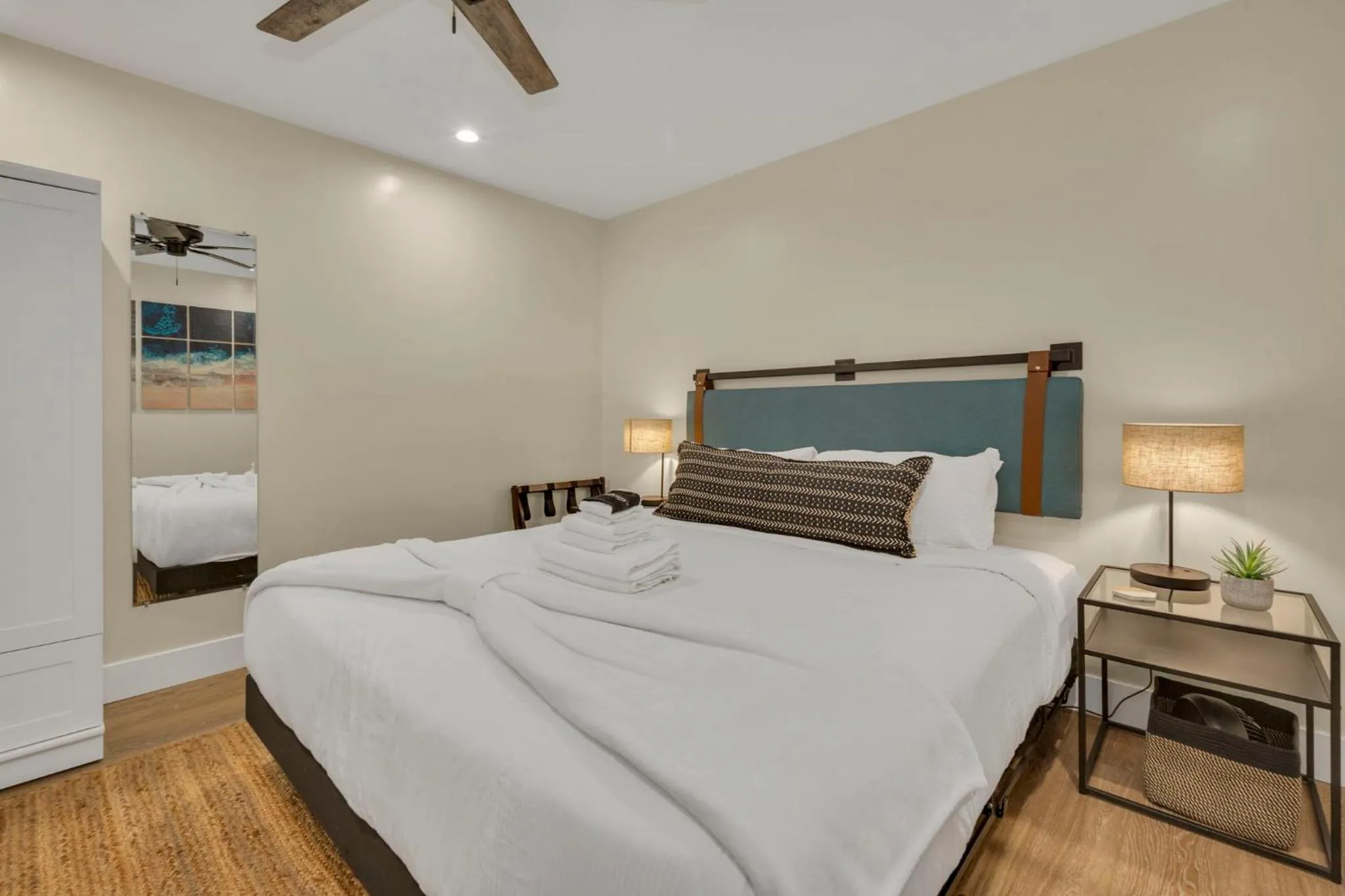 Bedroom, Bed in The Marbella