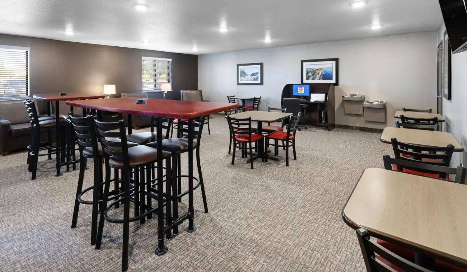 Lobby or reception in My Place Hotel-Medford, OR Lobby or reception in My Place Hotel-Medford, OR