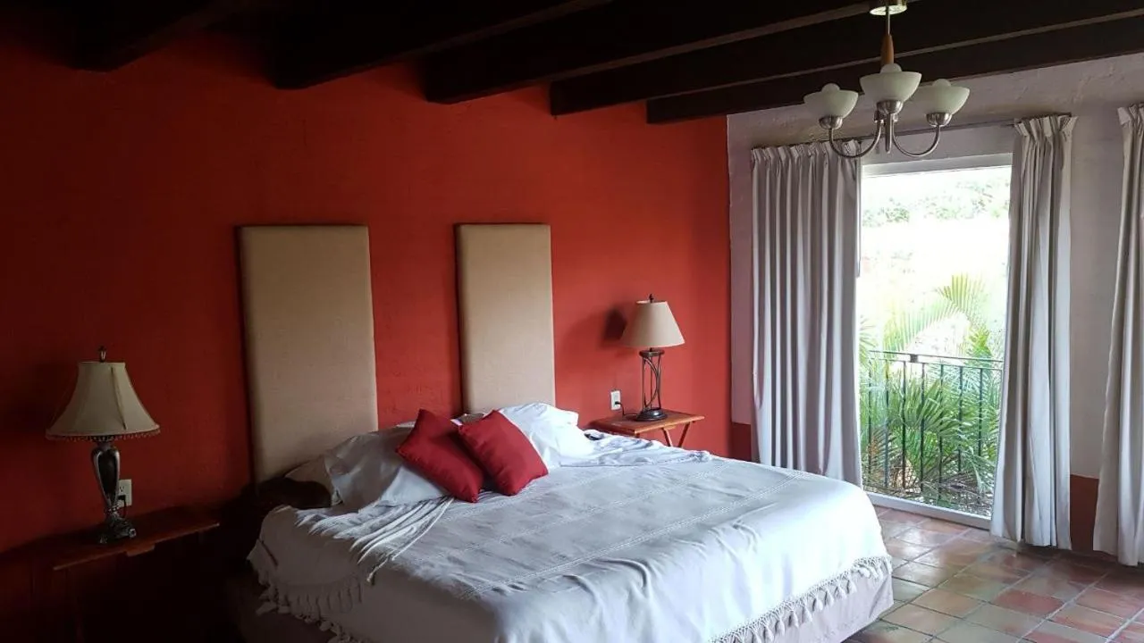 Bed in Hotel Villa Cantabria