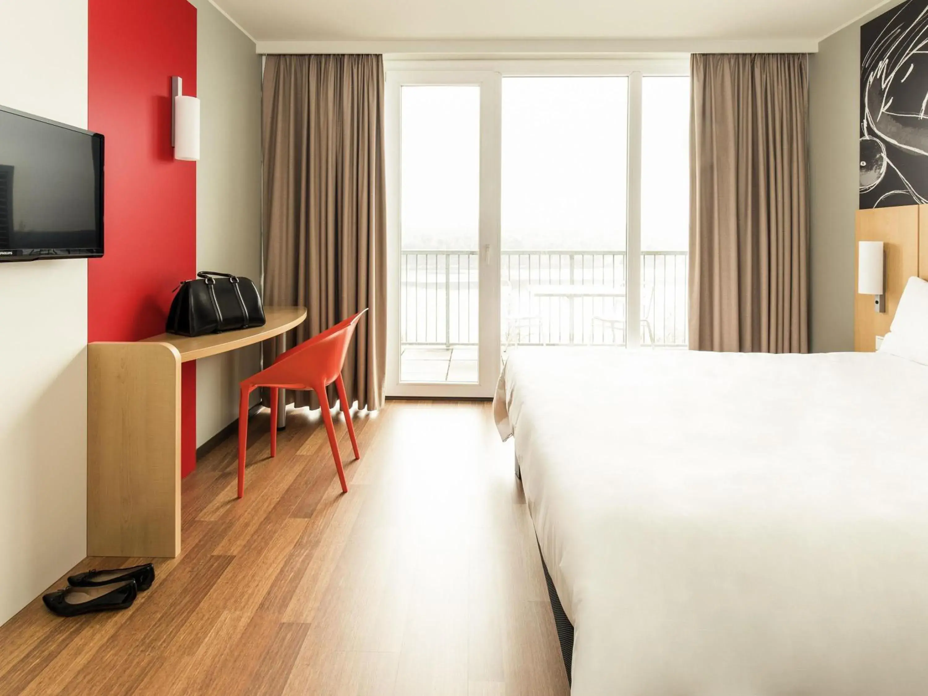 Bedroom, Bed in ibis Wörthersee Bedroom, Bed in ibis Wörthersee