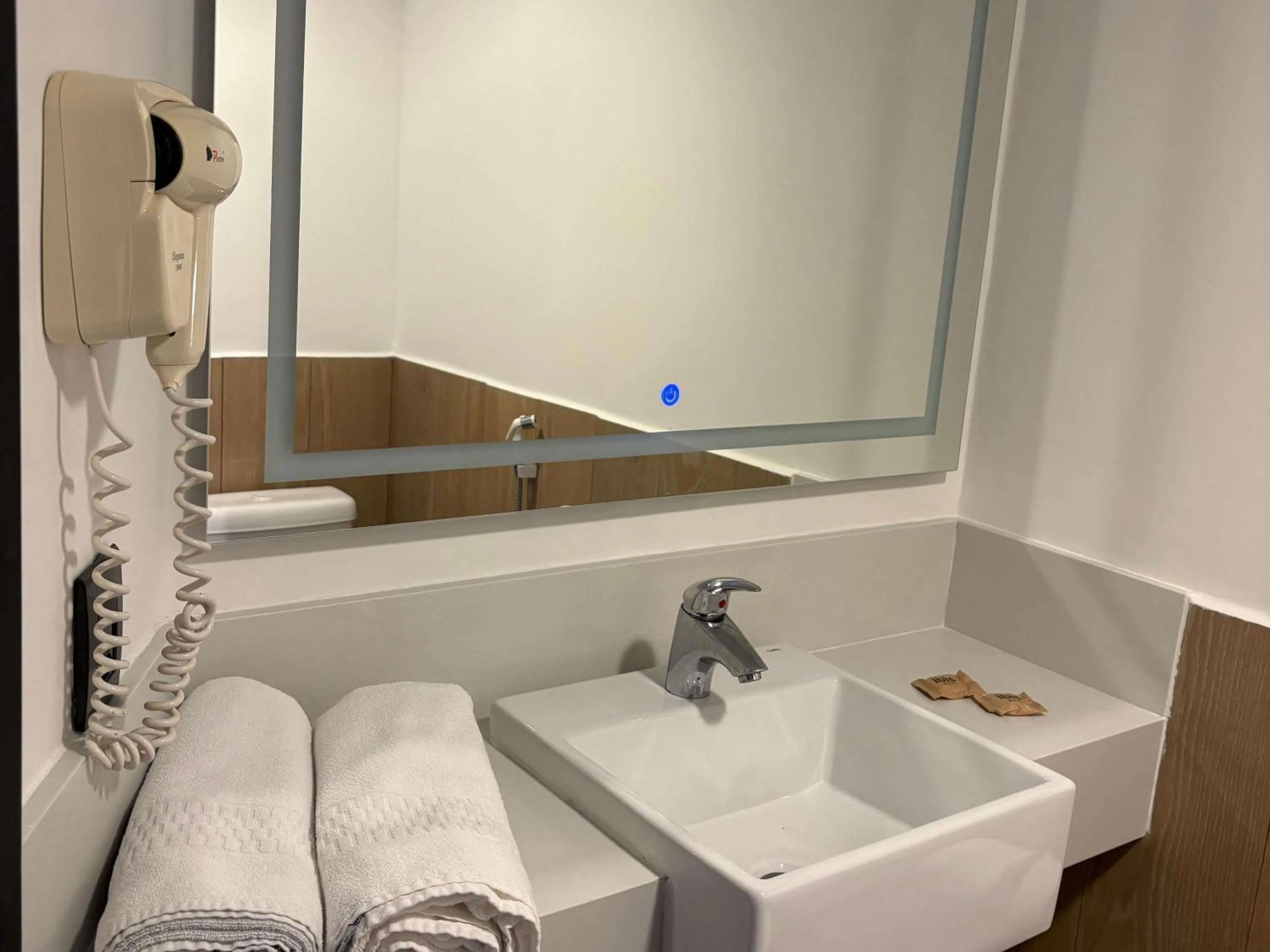 Bedroom in Ibis Joao Pessoa Praia