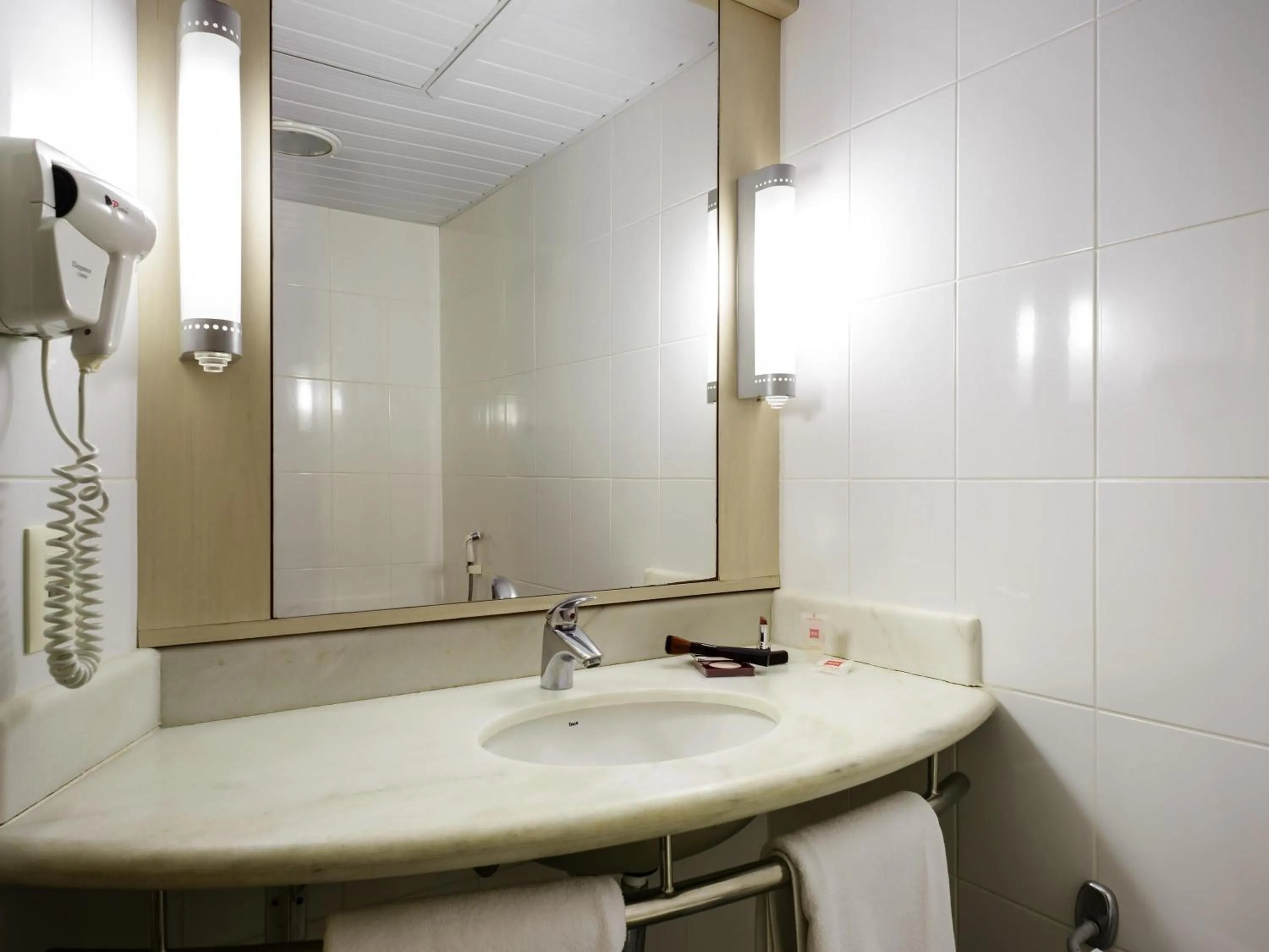 Bedroom in Ibis Joao Pessoa Praia