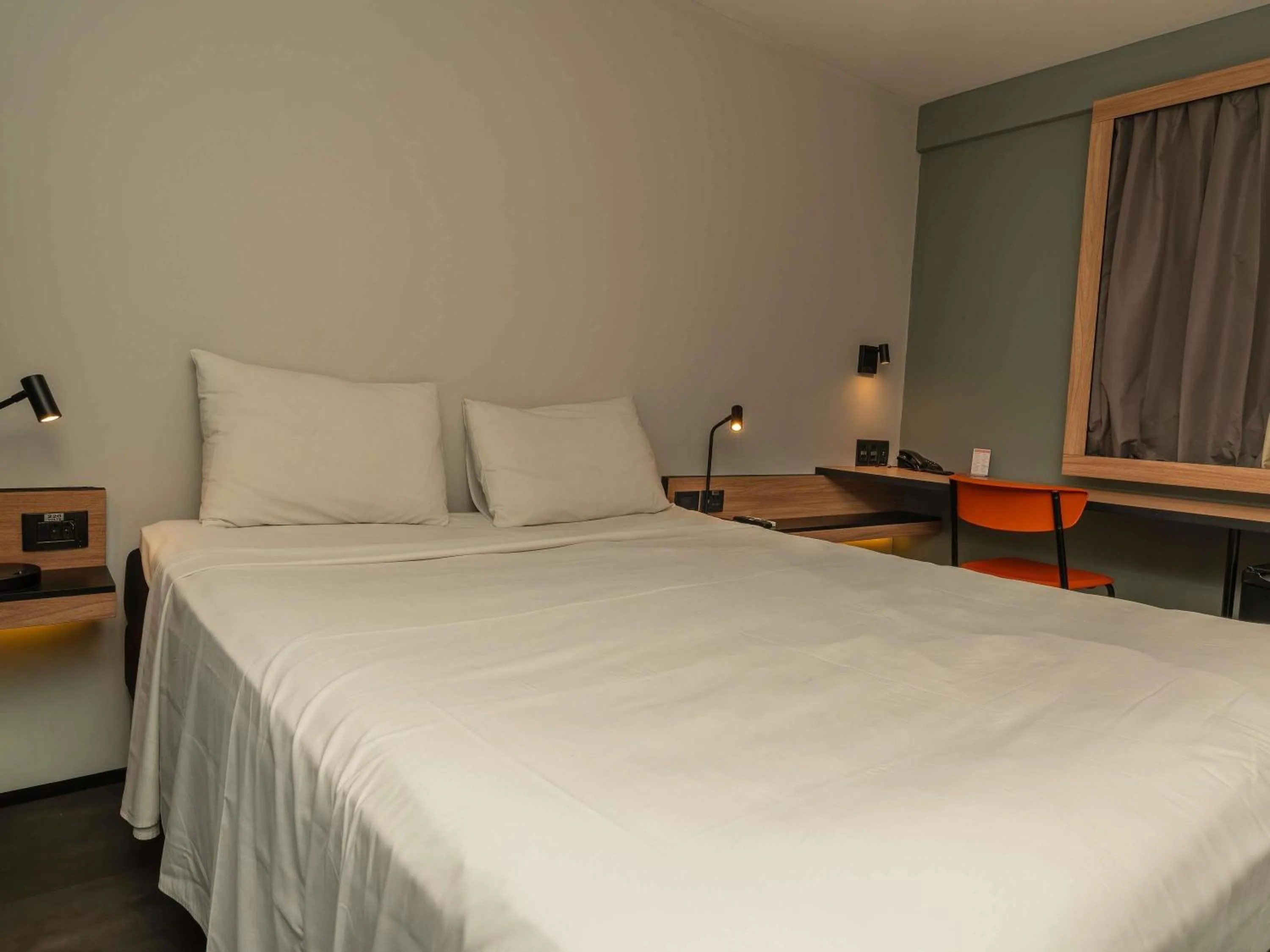 Bedroom, Bed in Ibis Joao Pessoa Praia