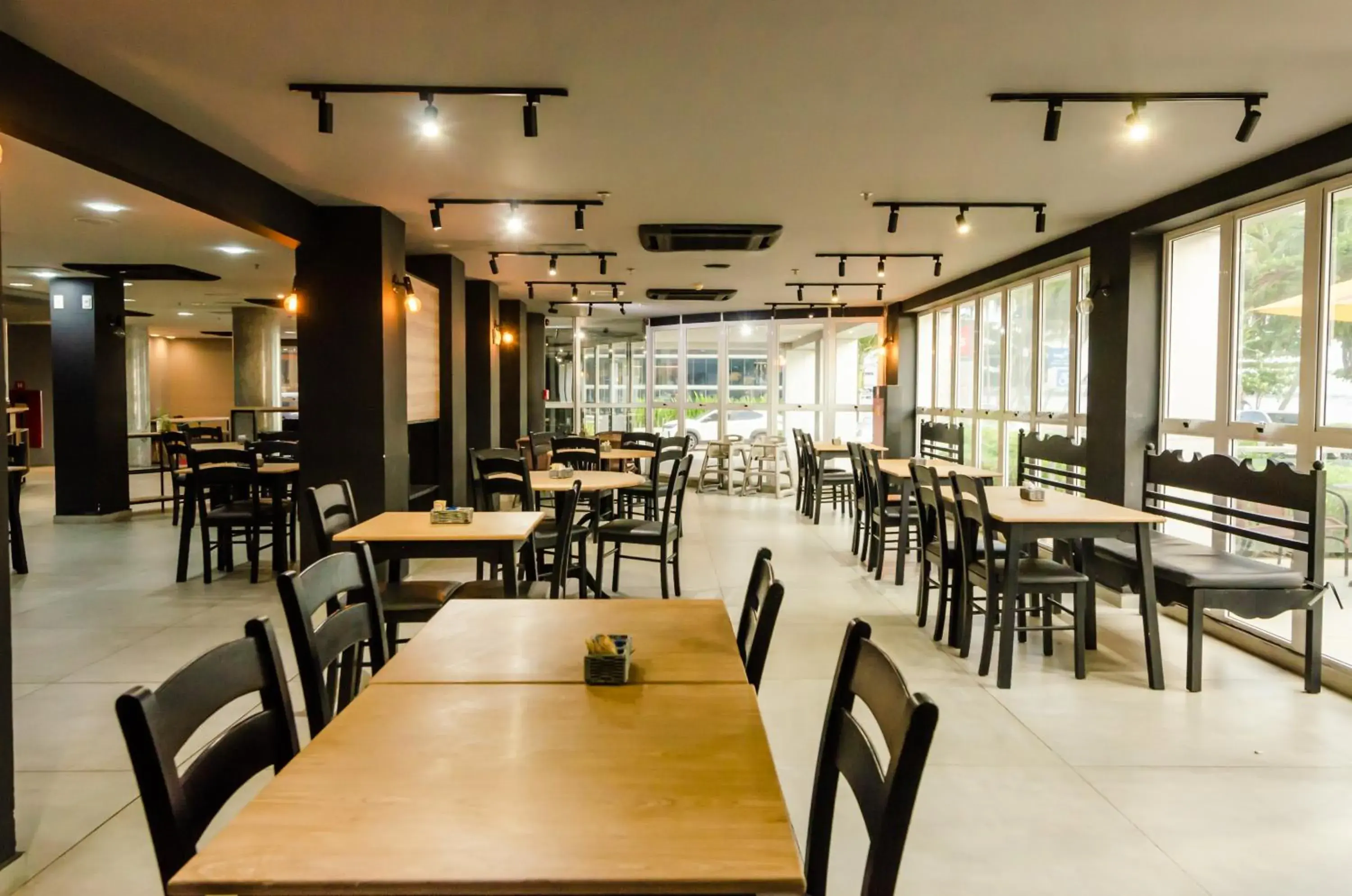 Restaurant/places to eat in Ibis Joao Pessoa Praia Restaurant/places to eat in Ibis Joao Pessoa Praia