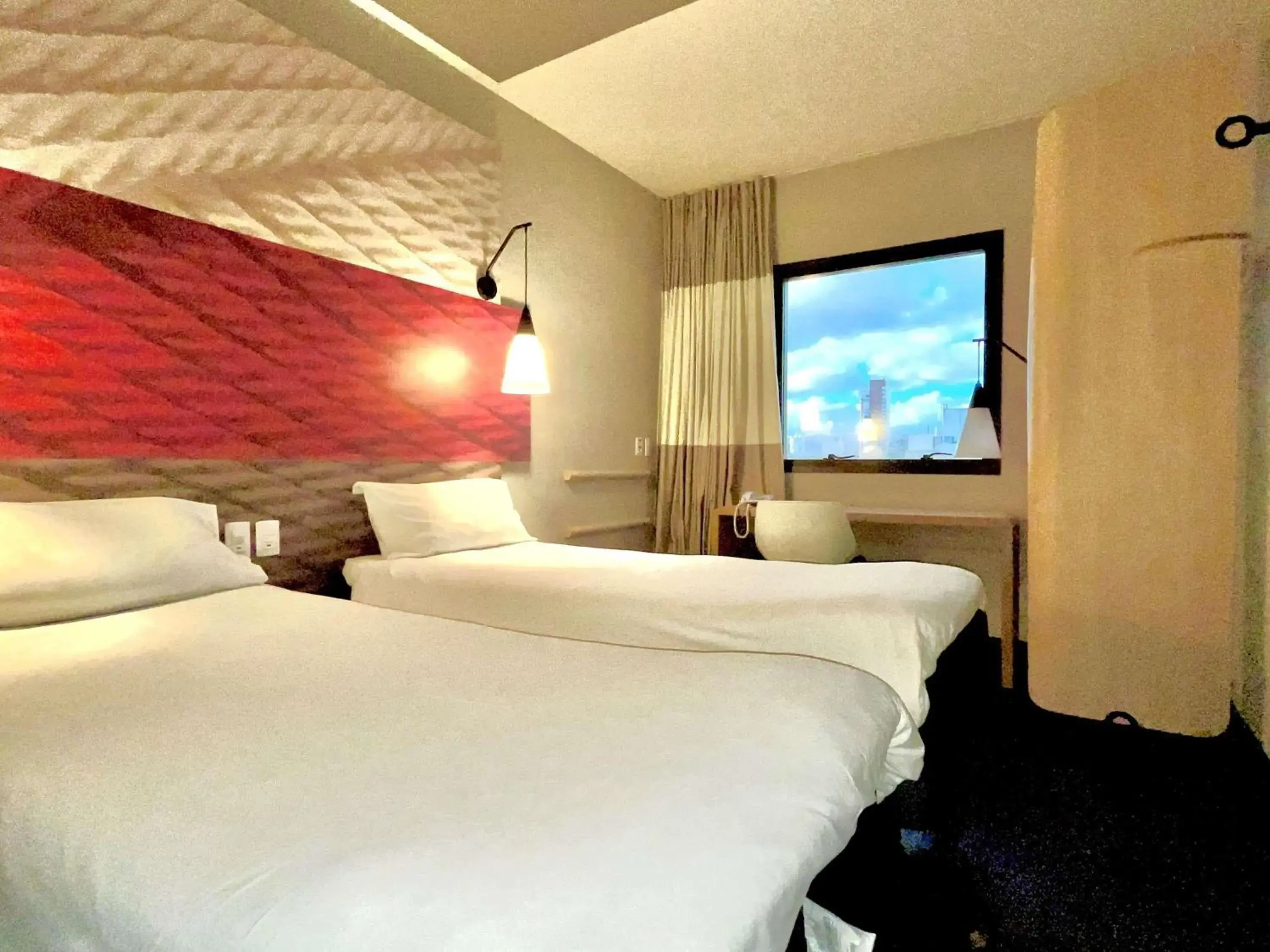 Property building, Bed in ibis Santos Gonzaga Praia Property building, Bed in ibis Santos Gonzaga Praia