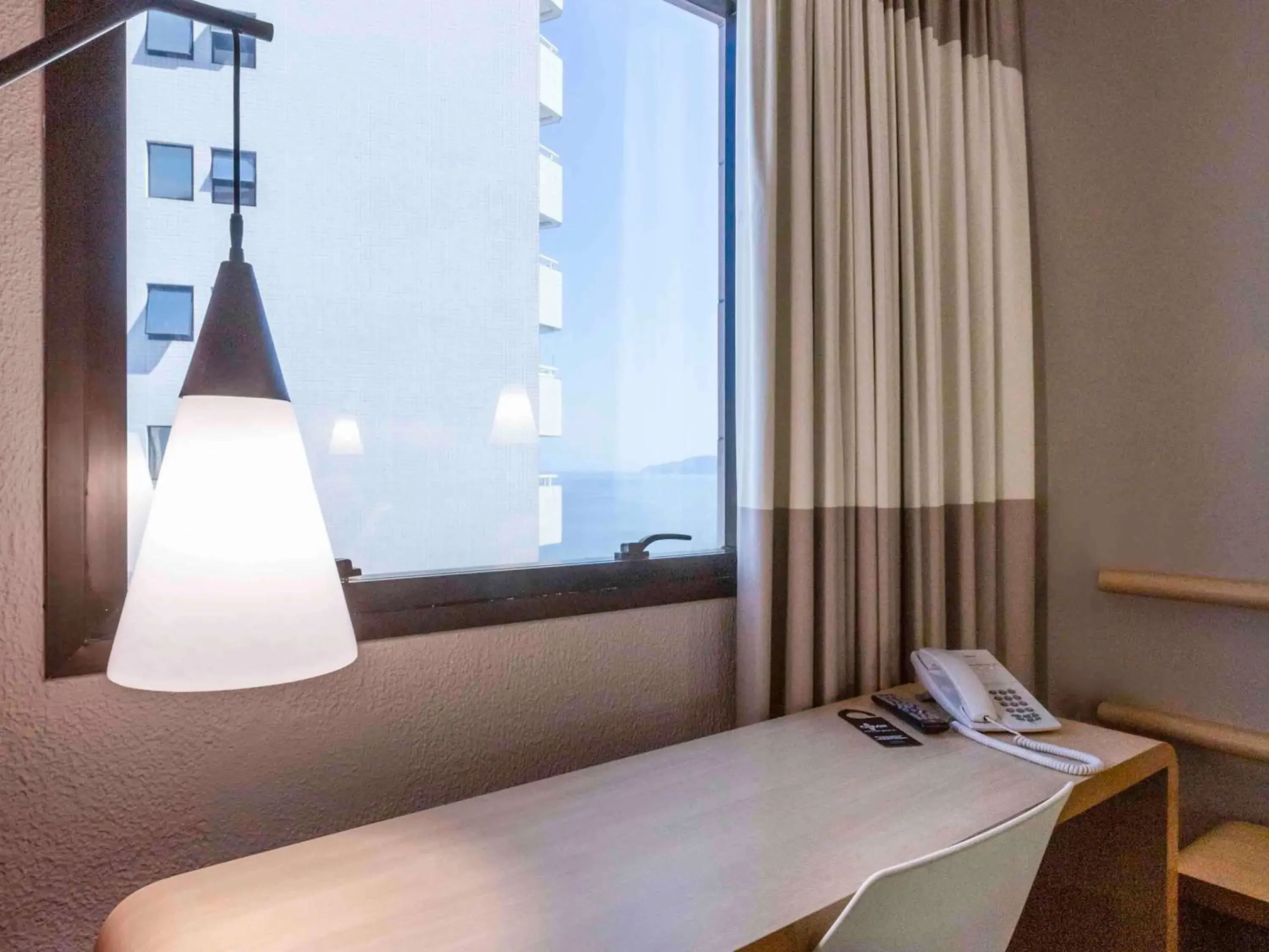 Bedroom, Bed in ibis Santos Gonzaga Praia Bedroom, Bed in ibis Santos Gonzaga Praia