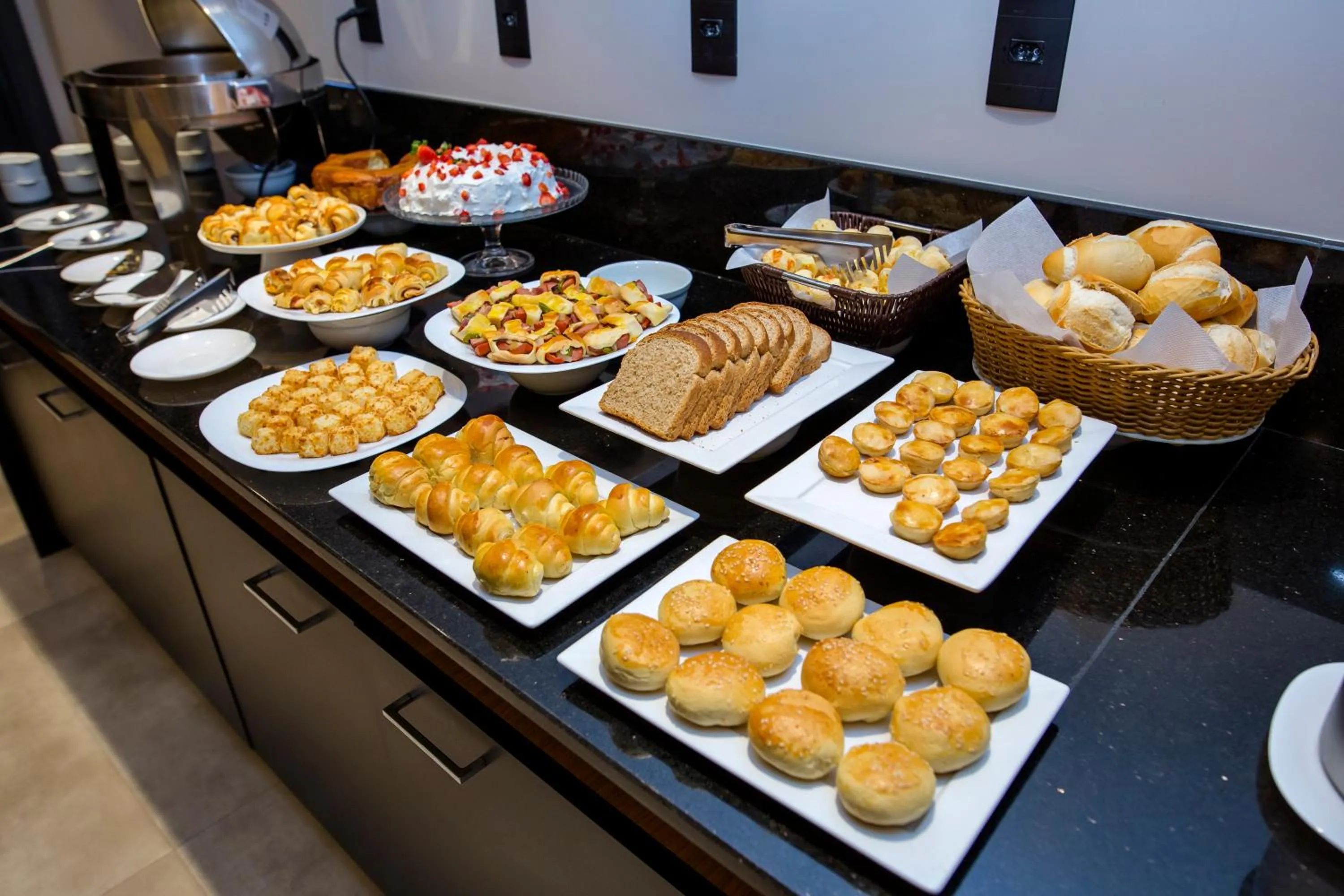 Food and drinks in ibis Poços de Caldas