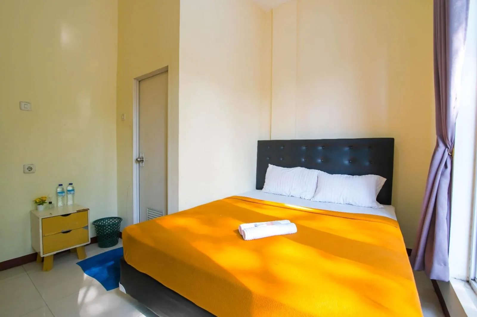 Bed in Athena Syariah Residence