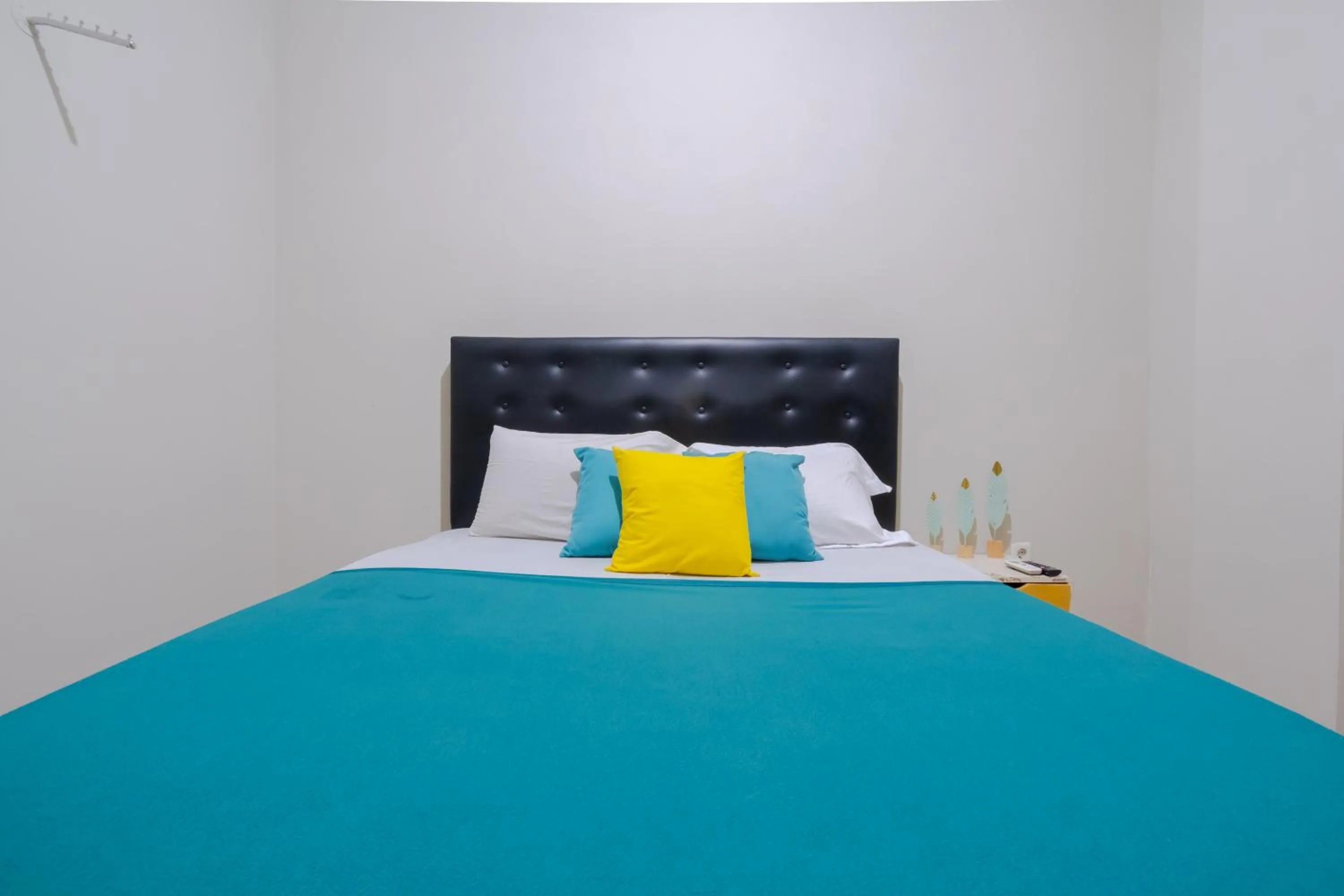 Bed in Athena Syariah Residence