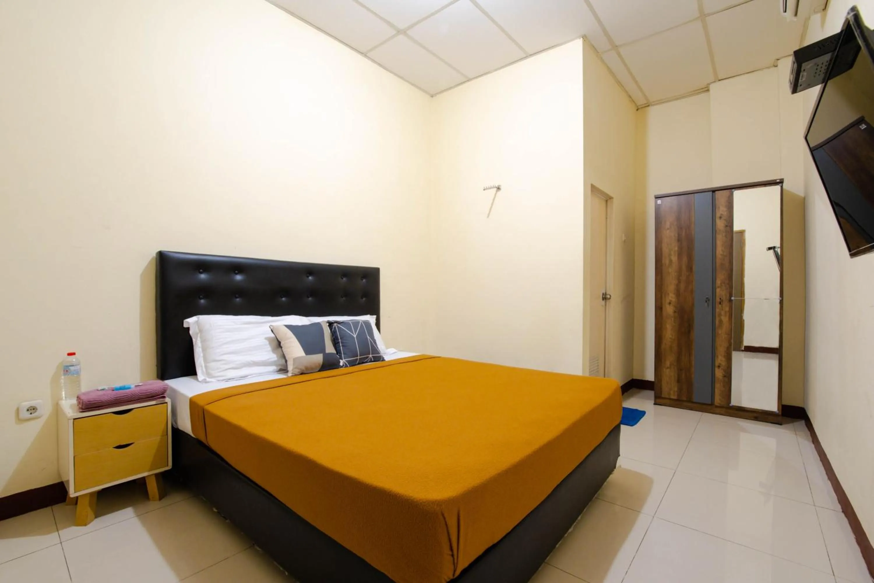Bed in Athena Syariah Residence