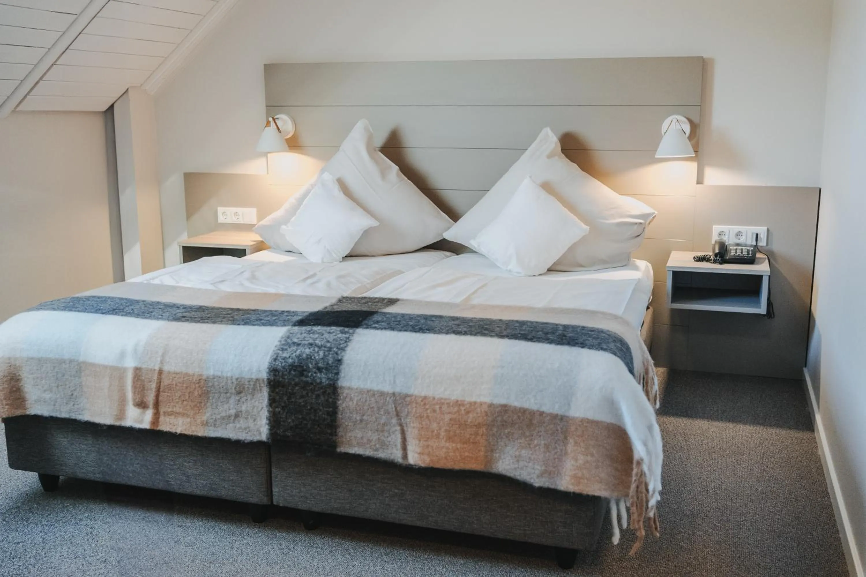 Bedroom, Bed in Buchnas Landhotel Saarschleife