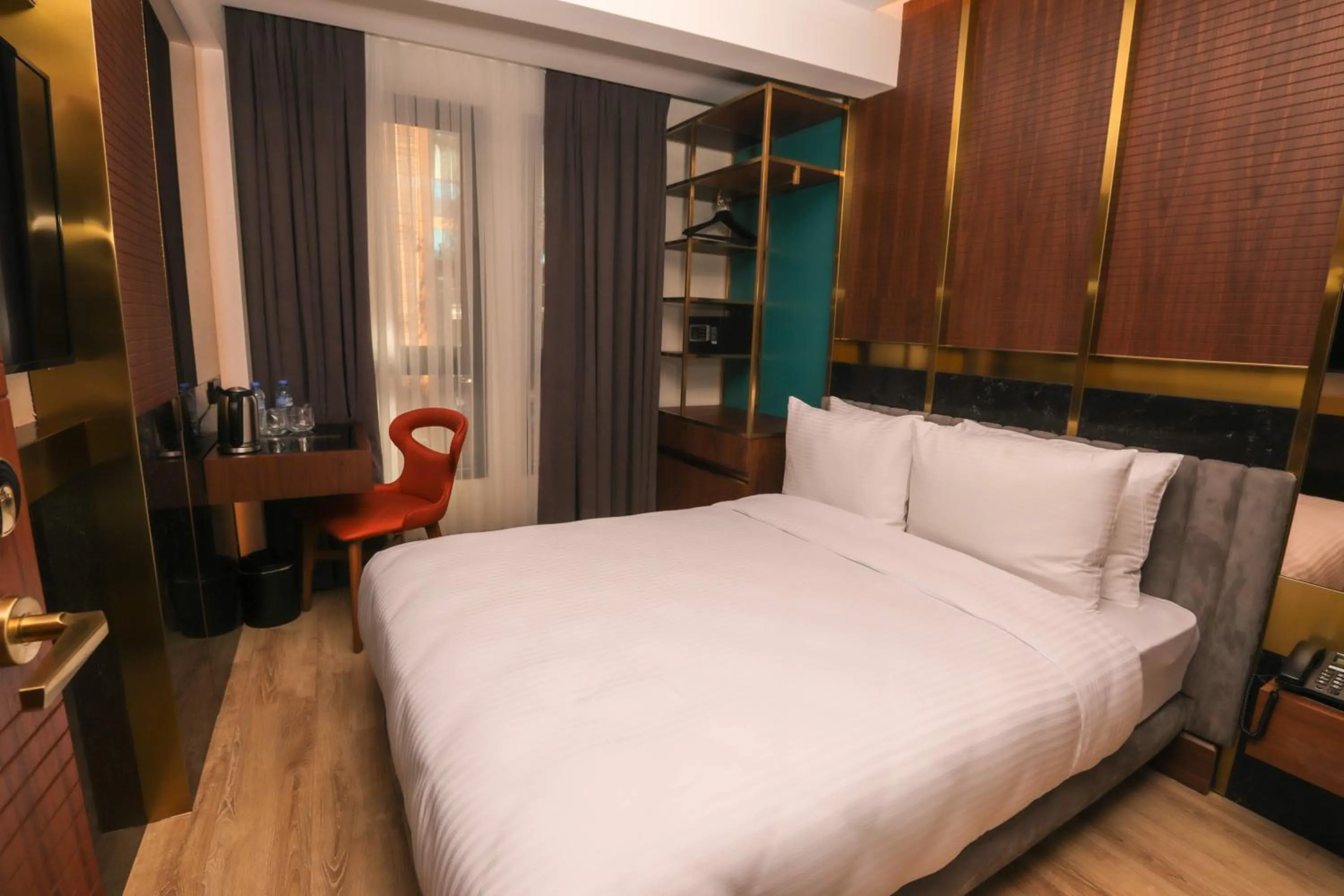 Photo of the whole room, Bed in Henna Hotel Istanbul