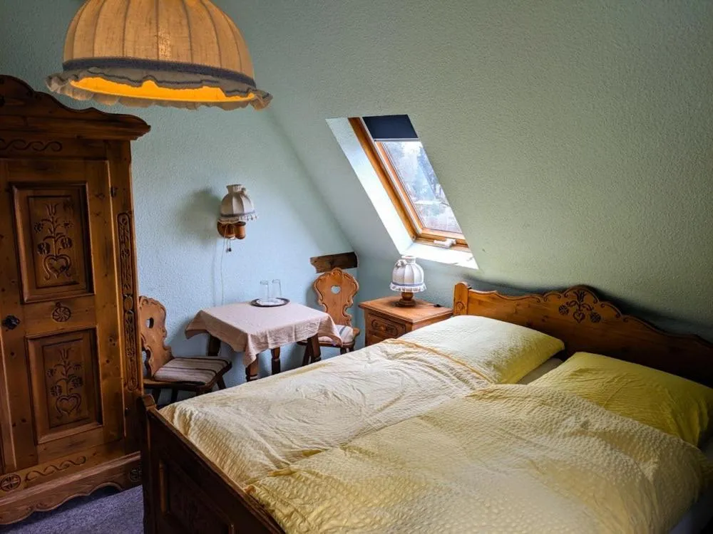 Bed in Landhotel Waldschänke