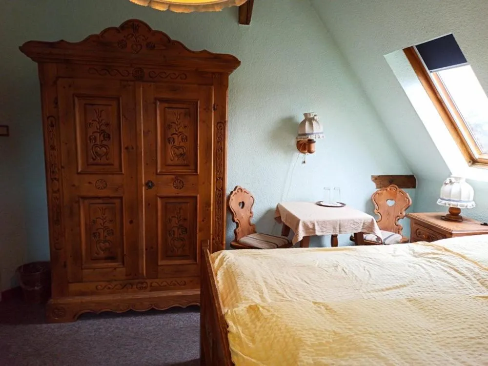 Bed in Landhotel Waldschänke