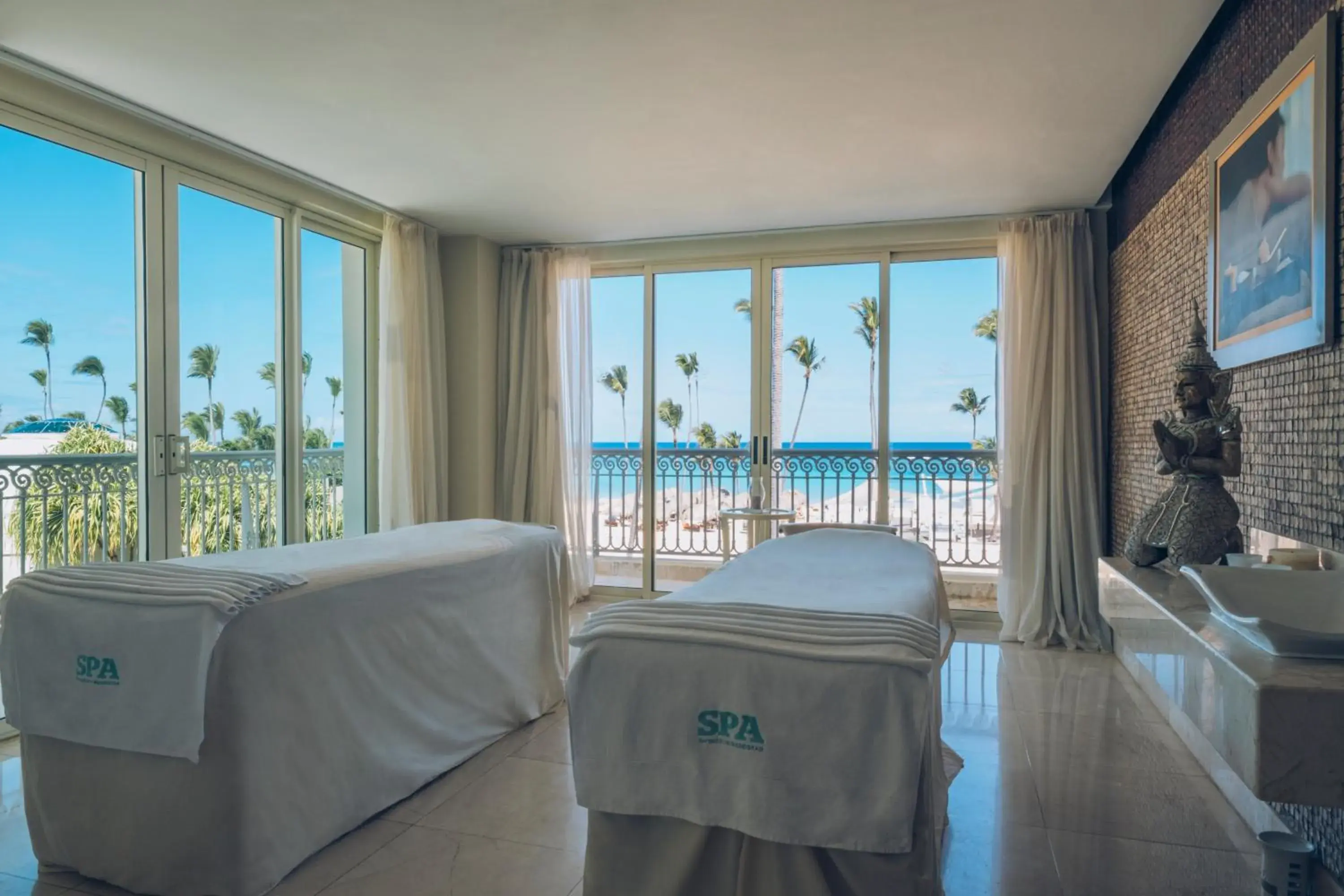 Spa and wellness centre/facilities, Bed in JOIA Bavaro by Iberostar - Adults Only All Inclusive Resort Spa and wellness centre/facilities, Bed in JOIA Bavaro by Iberostar - Adults Only All Inclusive Resort