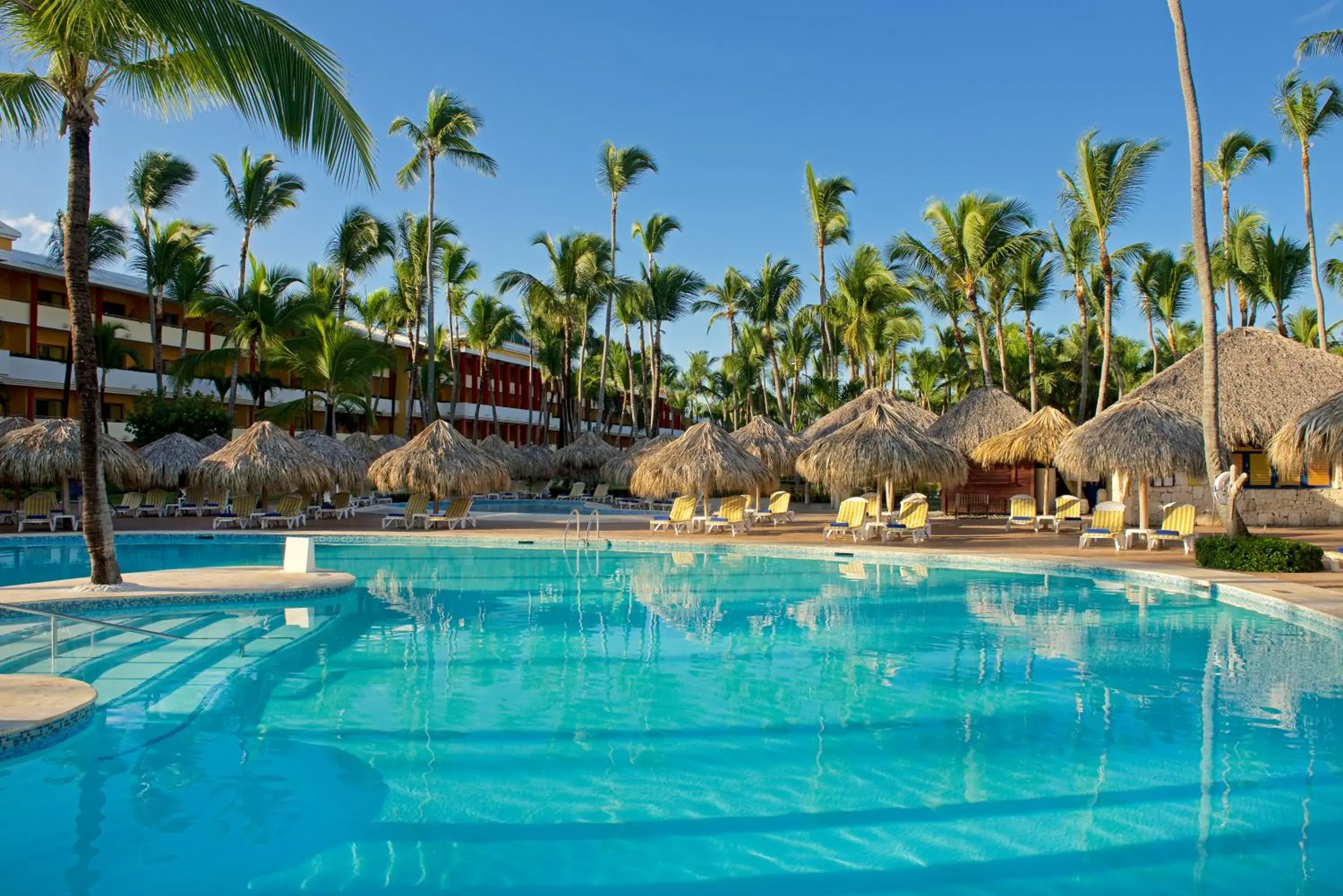 Swimming pool in Iberostar Waves Punta Cana - All Inclusive Swimming pool in Iberostar Waves Punta Cana - All Inclusive