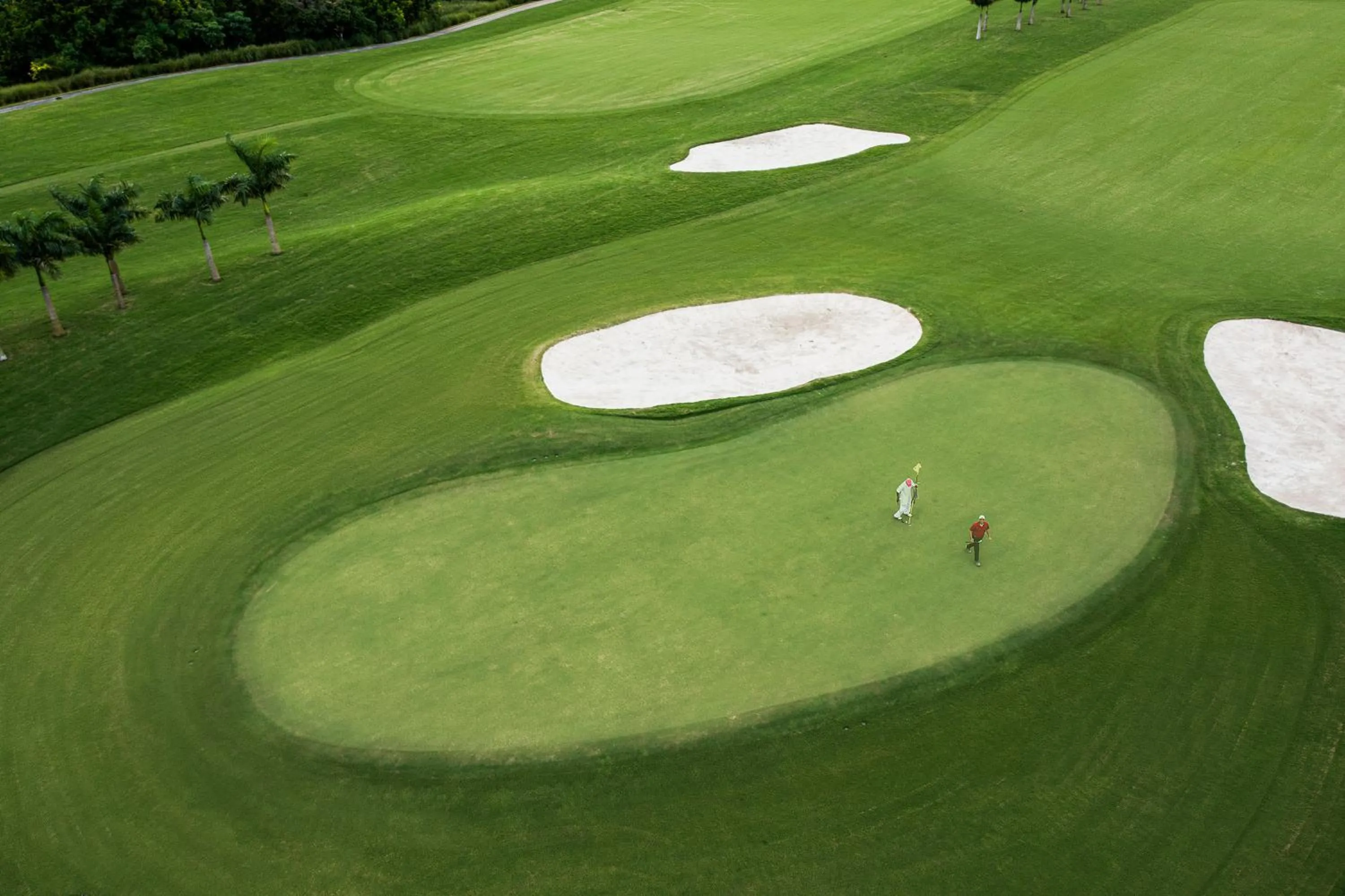 Golfcourse in Iberostar Waves Punta Cana - All Inclusive