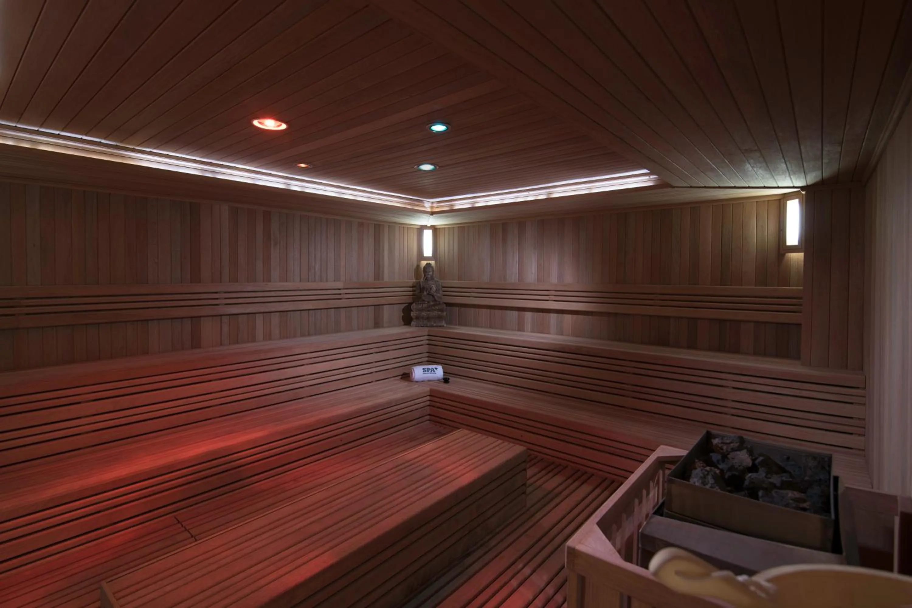 Spa and wellness centre/facilities in Iberostar Waves Dominicana - All Inclusive