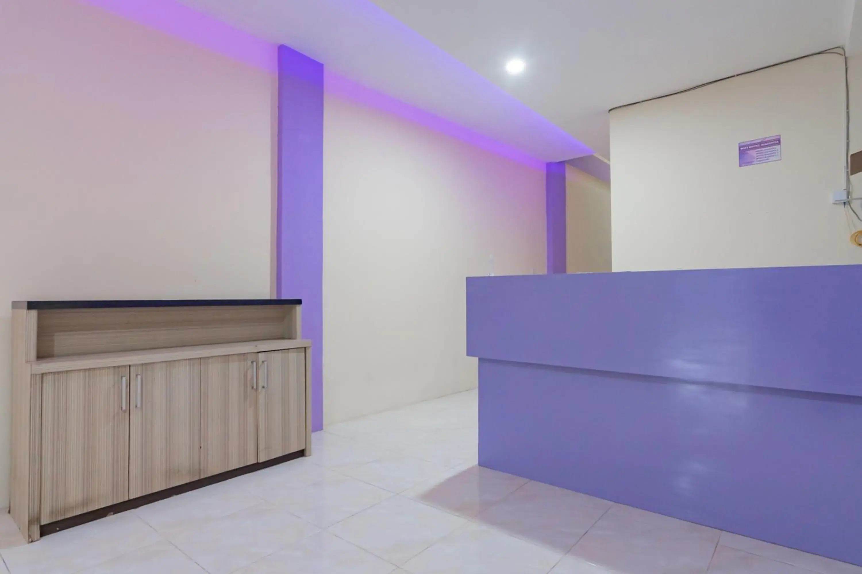 RedDoorz near Trans Studio Bandung 3 RedDoorz near Trans Studio Bandung 3