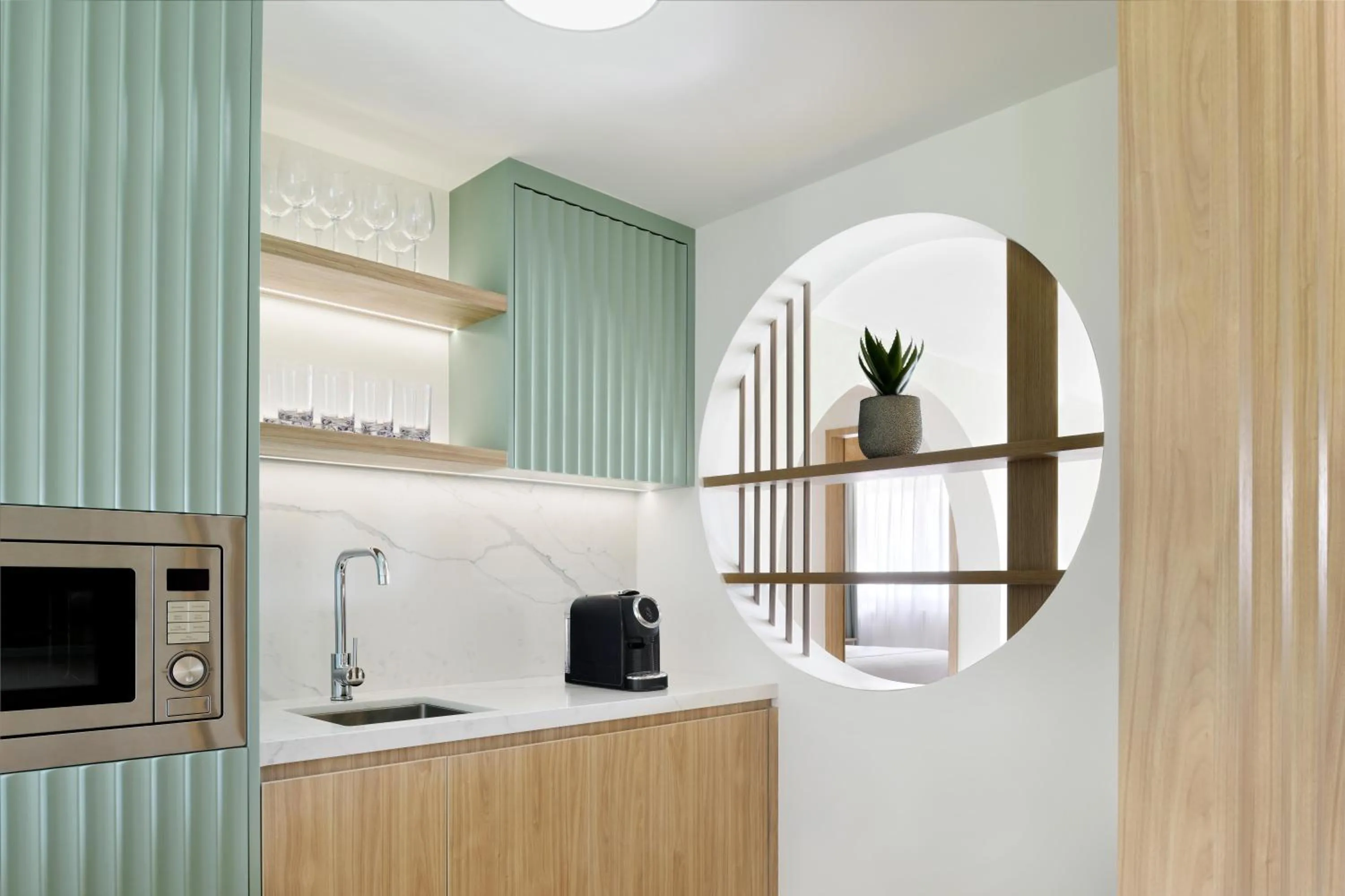 Kitchen or kitchenette in JA Hatta Fort Hotel