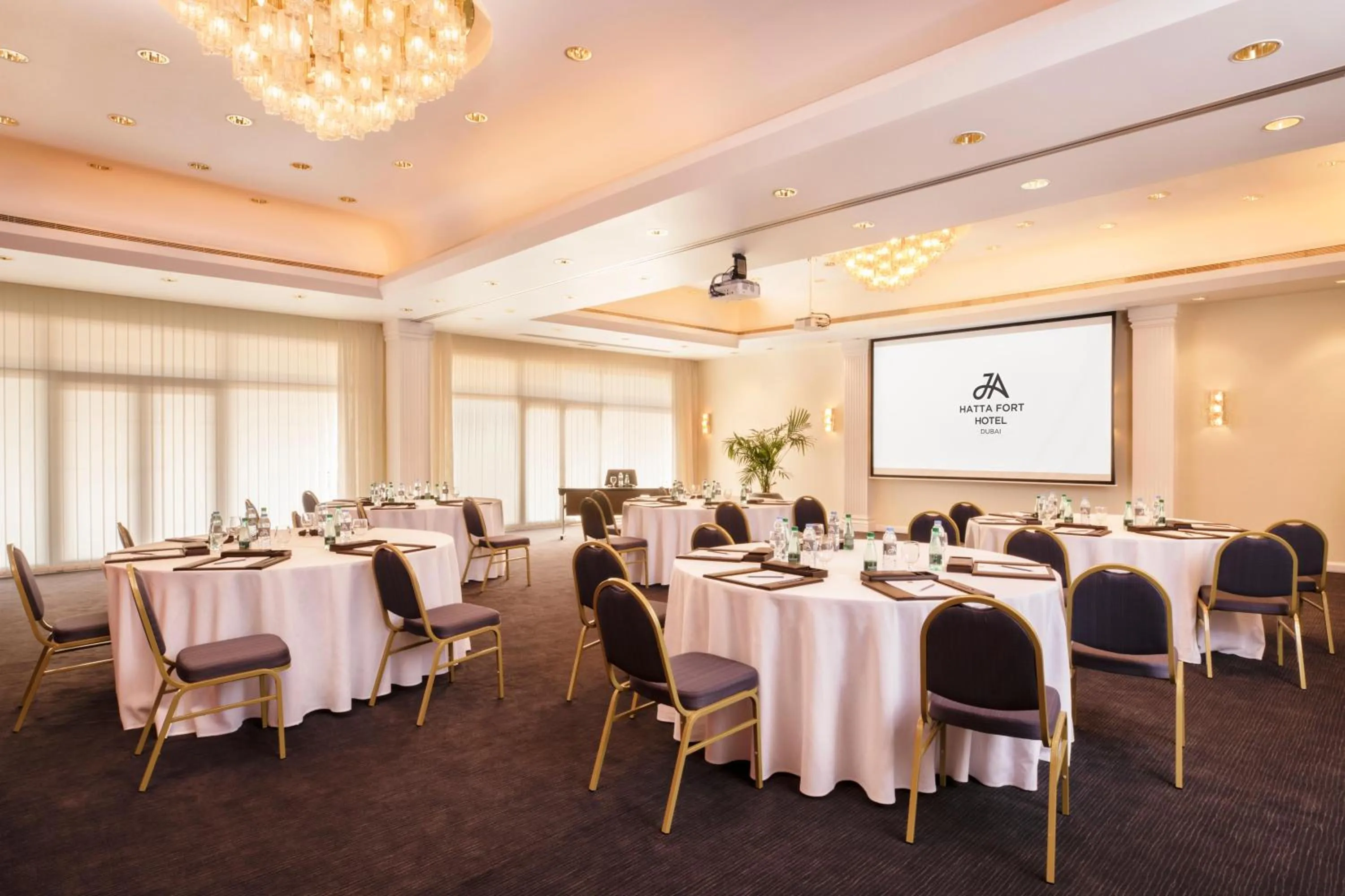 Meeting/conference room in JA Hatta Fort Hotel