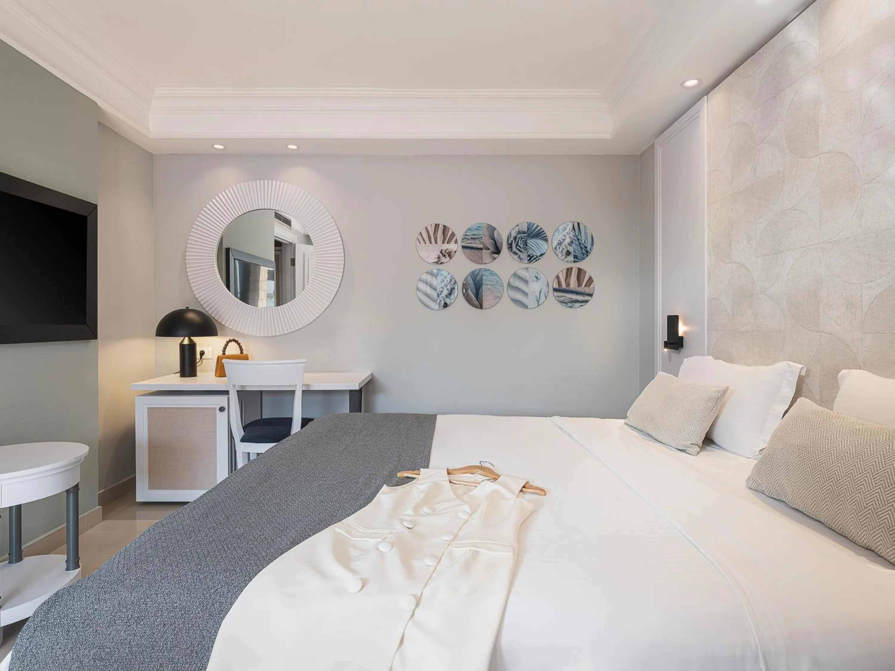 Family Suite with Garden View and Sharing Pool in Caldera Creta Paradise