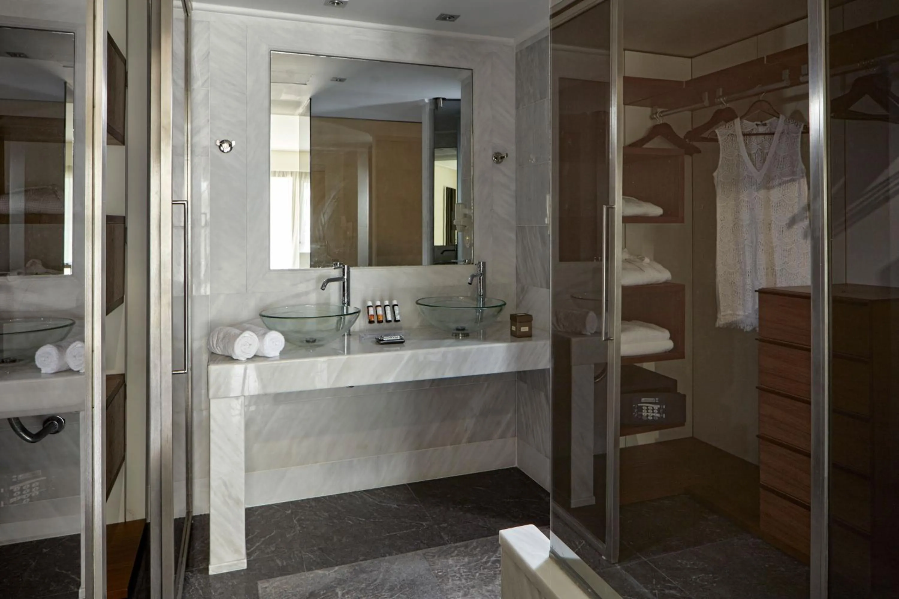 Shower in Atlantica Grand Mediterraneo Resort - Adults Only