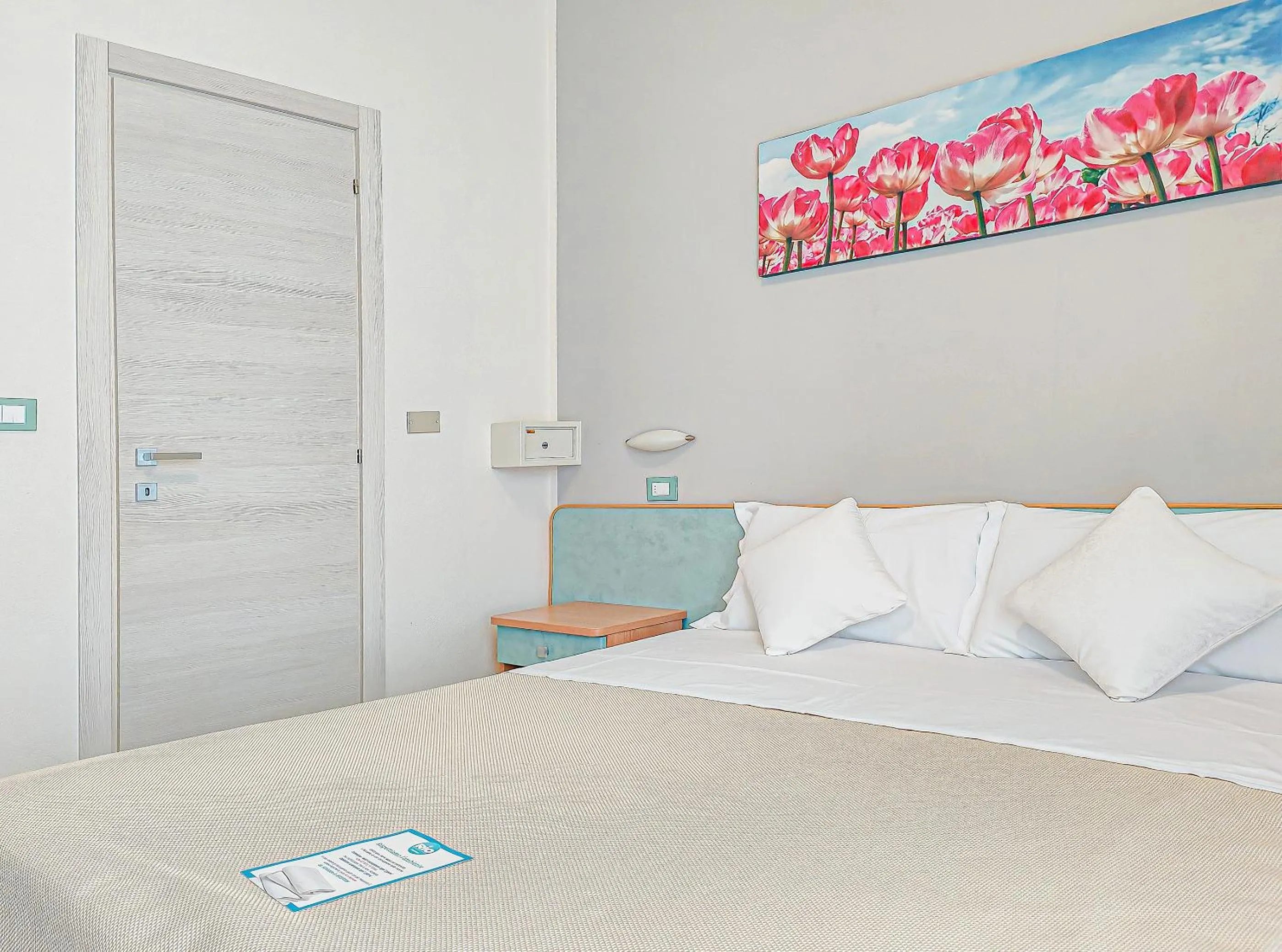 Photo of the whole room, Bed in Hotel Rio Beach & Breakfast