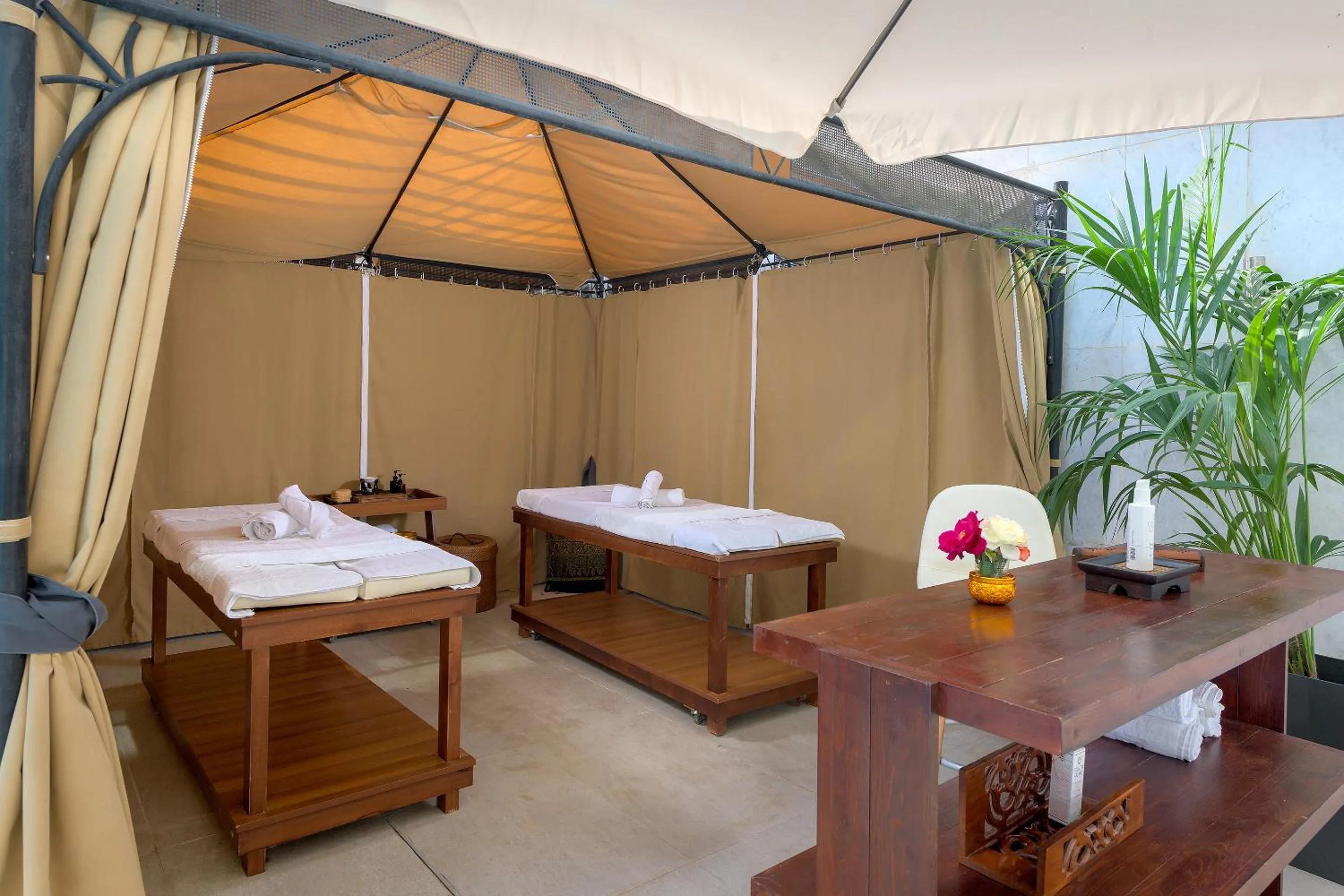 Massage in Oceanis Beach Hotel
