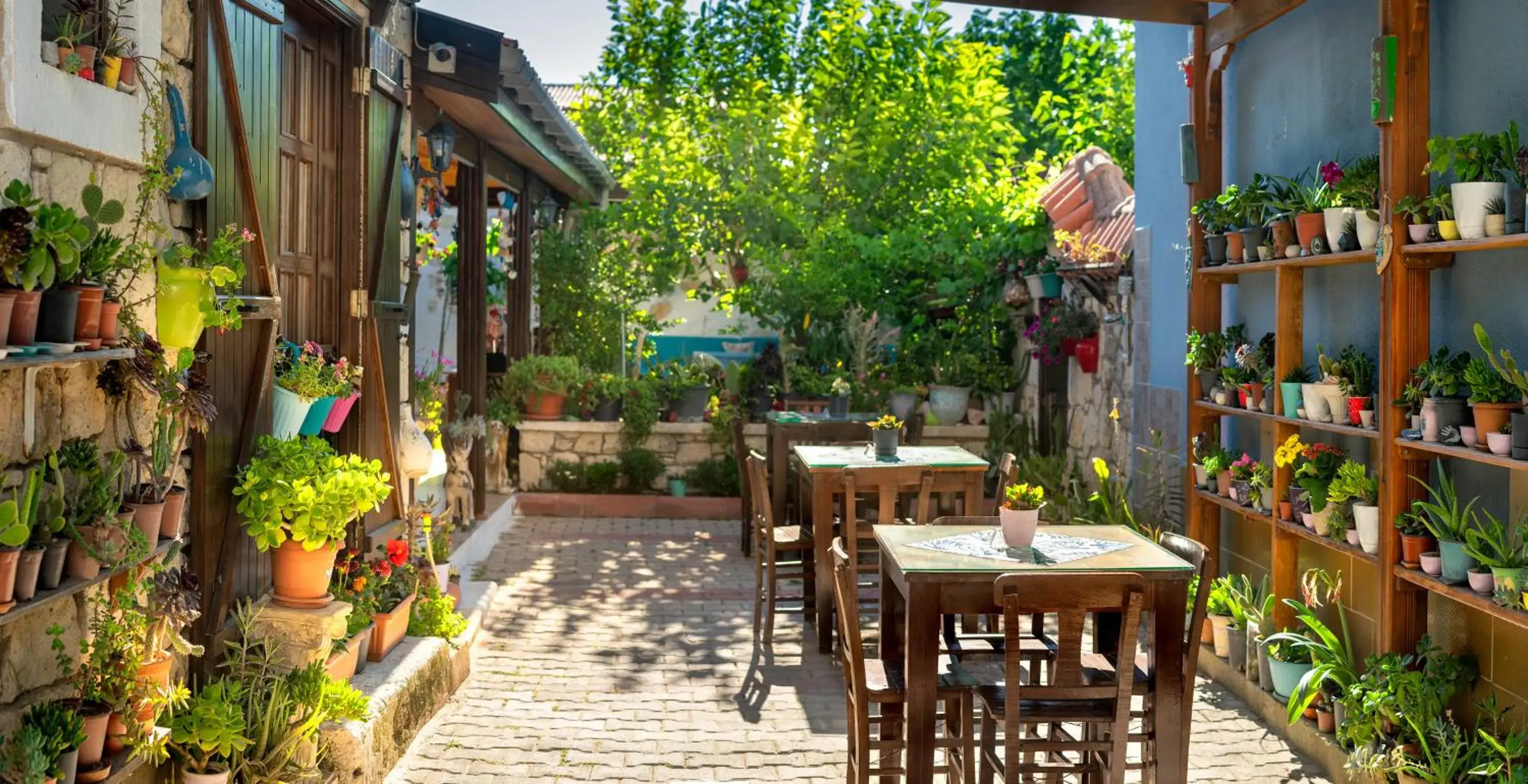 Restaurant/places to eat in Flores Hotel Alaçatı Restaurant/places to eat in Flores Hotel Alaçatı